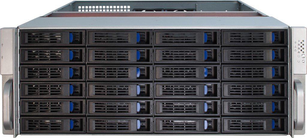 Caja De Servidor Inter-Tech Ipc 4u-4424 2xusb3.0