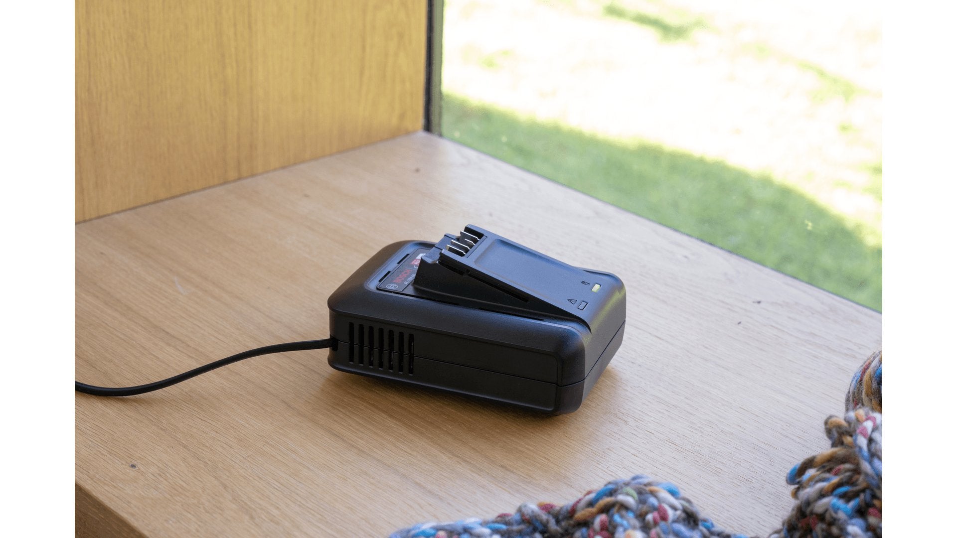 EAN 4053423257854 - Bosch Ladegerät AL 18V-44 imagen 3