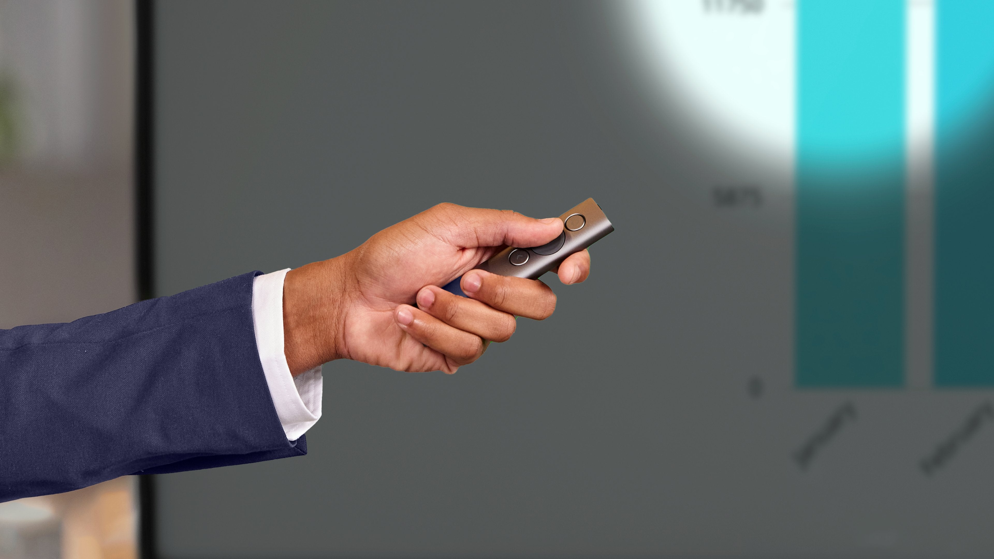 Logitech Presentador Laser Retail  Plata Wireless Presenter