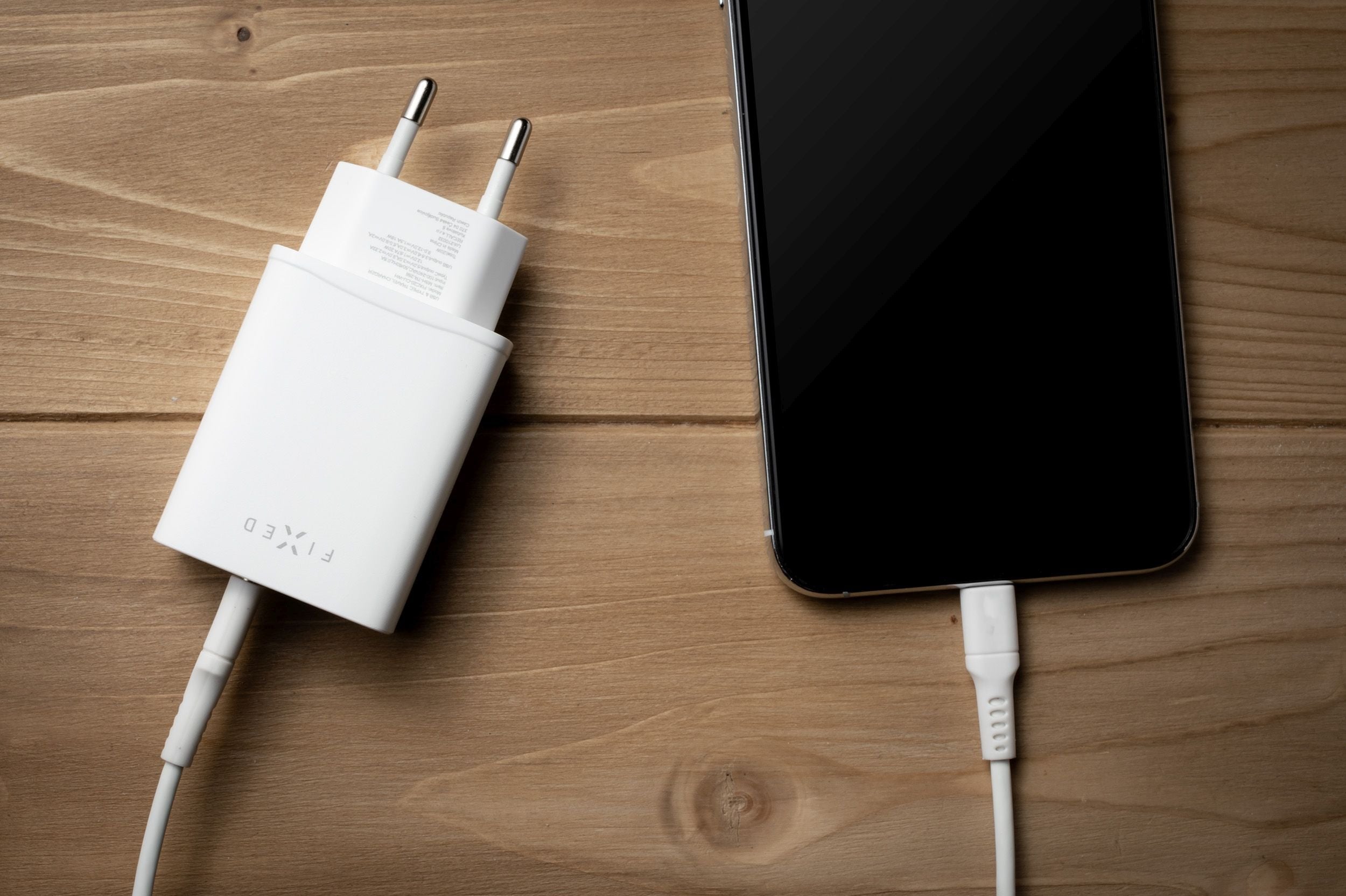 Fixed Nabíjecka Do Síte, Konektor Usb-C + Usb-A, Podpora Pd, 30 W, Bílá
