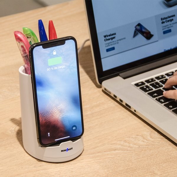 Mnibatt Cargador Inalámbrico Qi De Sobremesa Color Blanco - Diseño De Lapicero - Dos Bobinas De Inducción De 10w