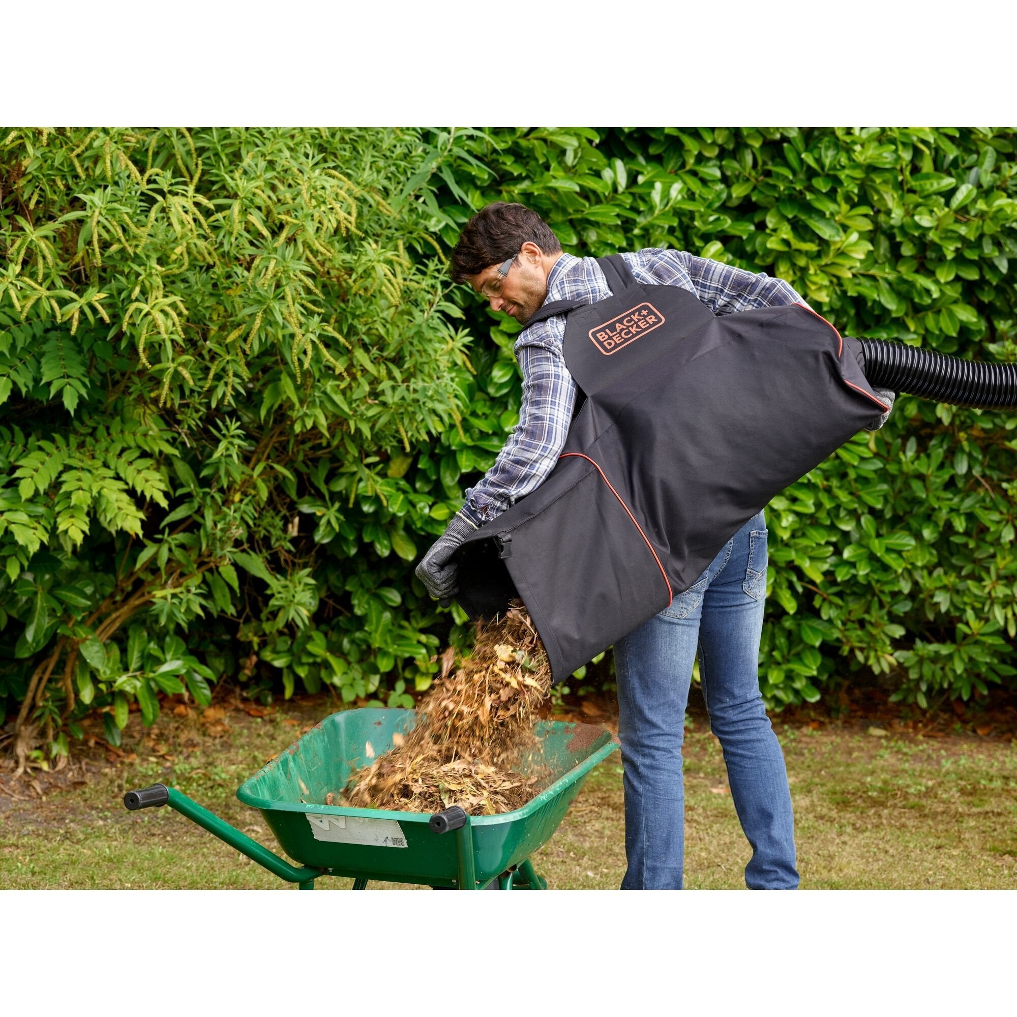 Soplador Black+Decker Beblv301-Qs De Hoja 3000 W, Aspirador/Soplador Negro/Naranja, Soplador De Mochila, 206 Kmh, 404 Kmh, 268 M³/H, 72 L, Negro, Naranja