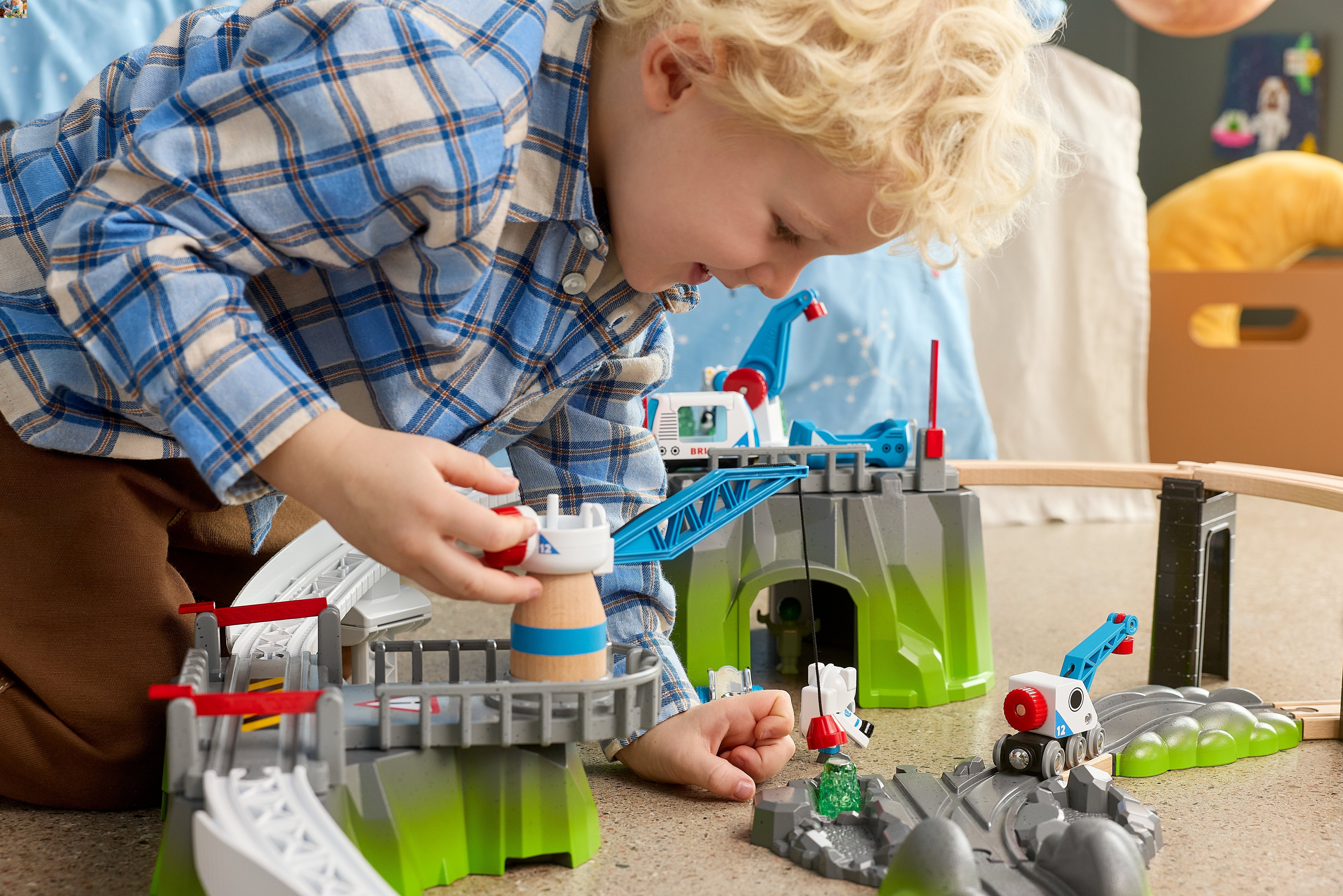 Ravensburger World - Space Deluxe Train Set 63615700