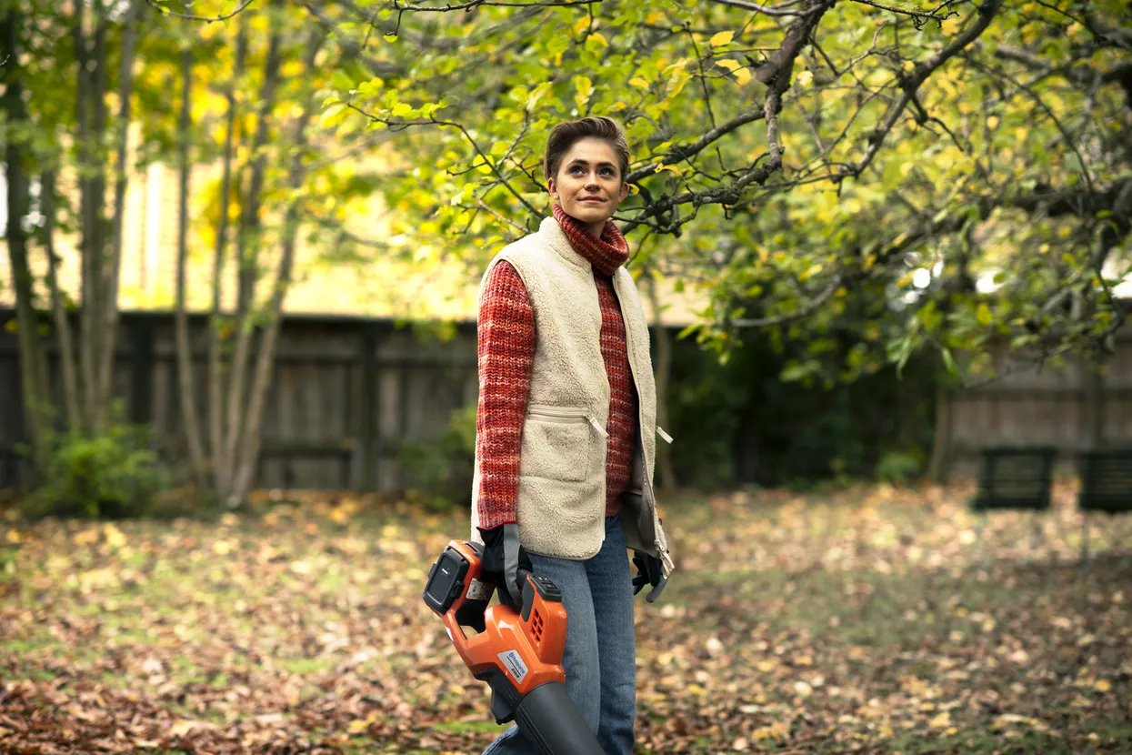 Cordless Leaf Blower Husqvarna 230ib