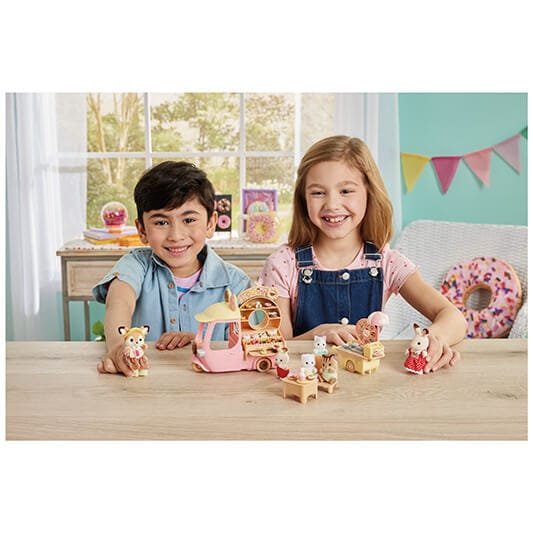 Epoch Sylvanian Families - Donut Carro Con Figur 5808