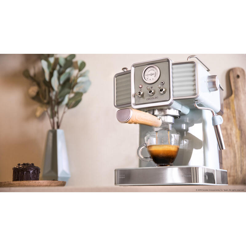 Cafetera Expreso Cecotec Power Espresso 20 Tradizionale Vintage 1350w 20 Bares
