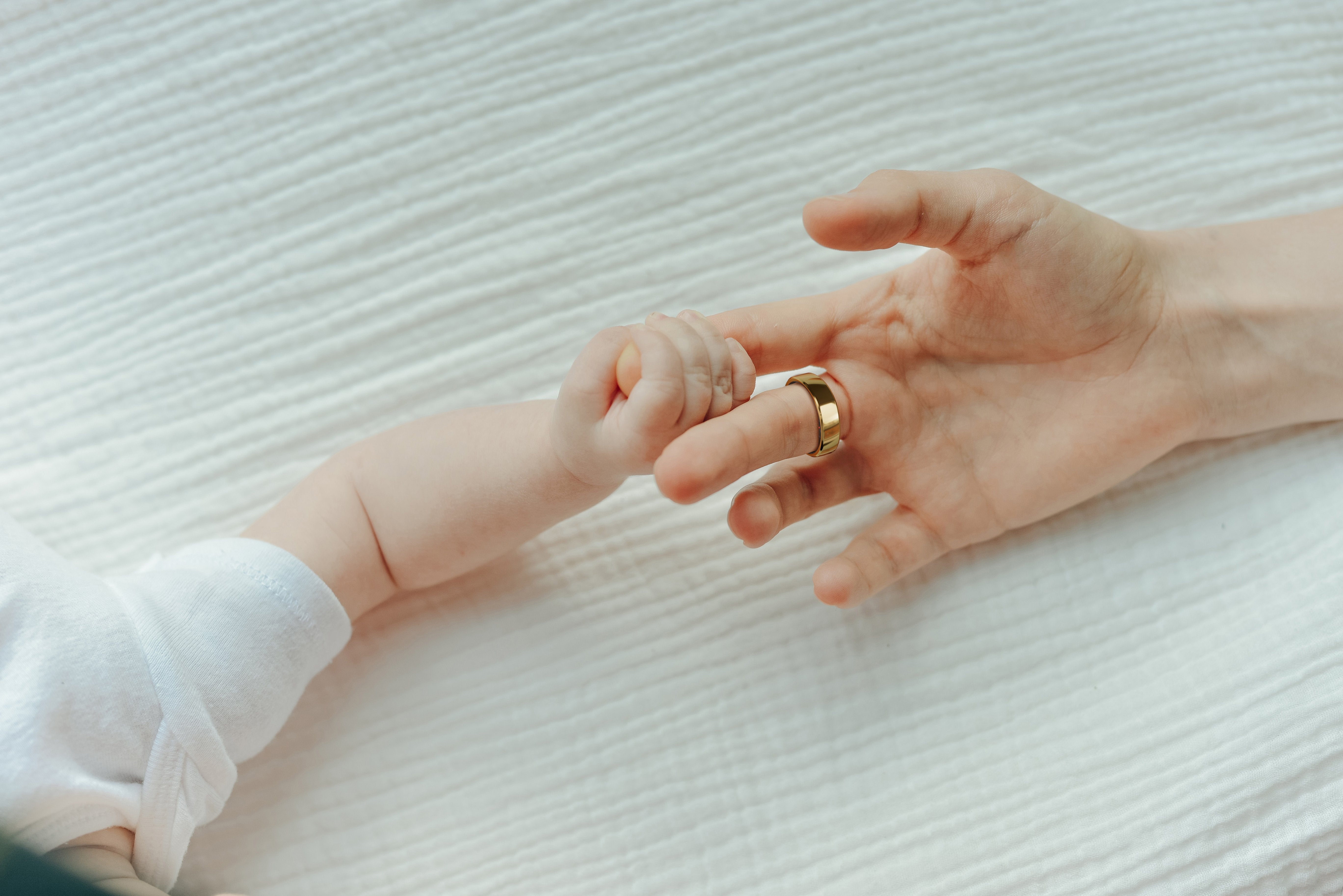 Anillo Inteligente Ringconn Gen2 Para Mujeres Y Hombres - Portátil Para El Seguimiento Del Sueño Y La Actividad Física - Frecuencia Cardíaca - Color Plata, Talla 7