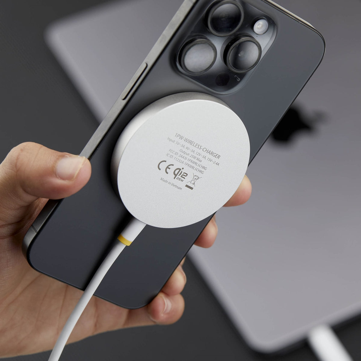 Magnetic Wireless Charging Pad