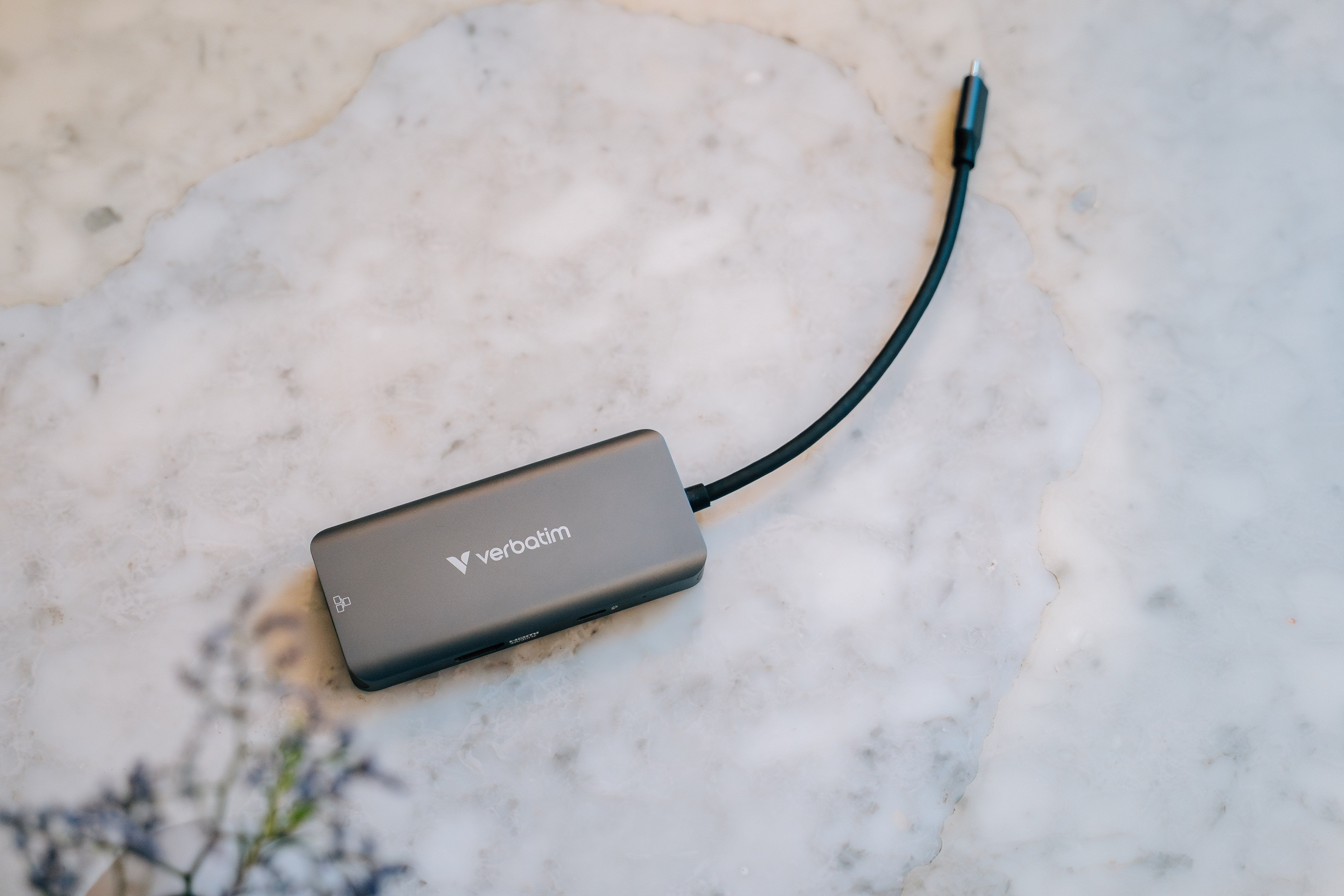 Verbatim Usb-C Essentials Multi- Port Hub 6 Port With Rj45  32157