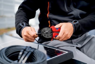 Knipex Preciforce Crimpzange F. Mc4   Evo2
