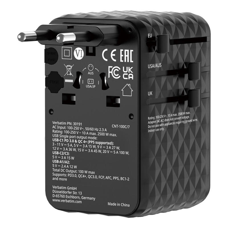Charge Ïnï Travel 100w  Universal Travel Adapter With