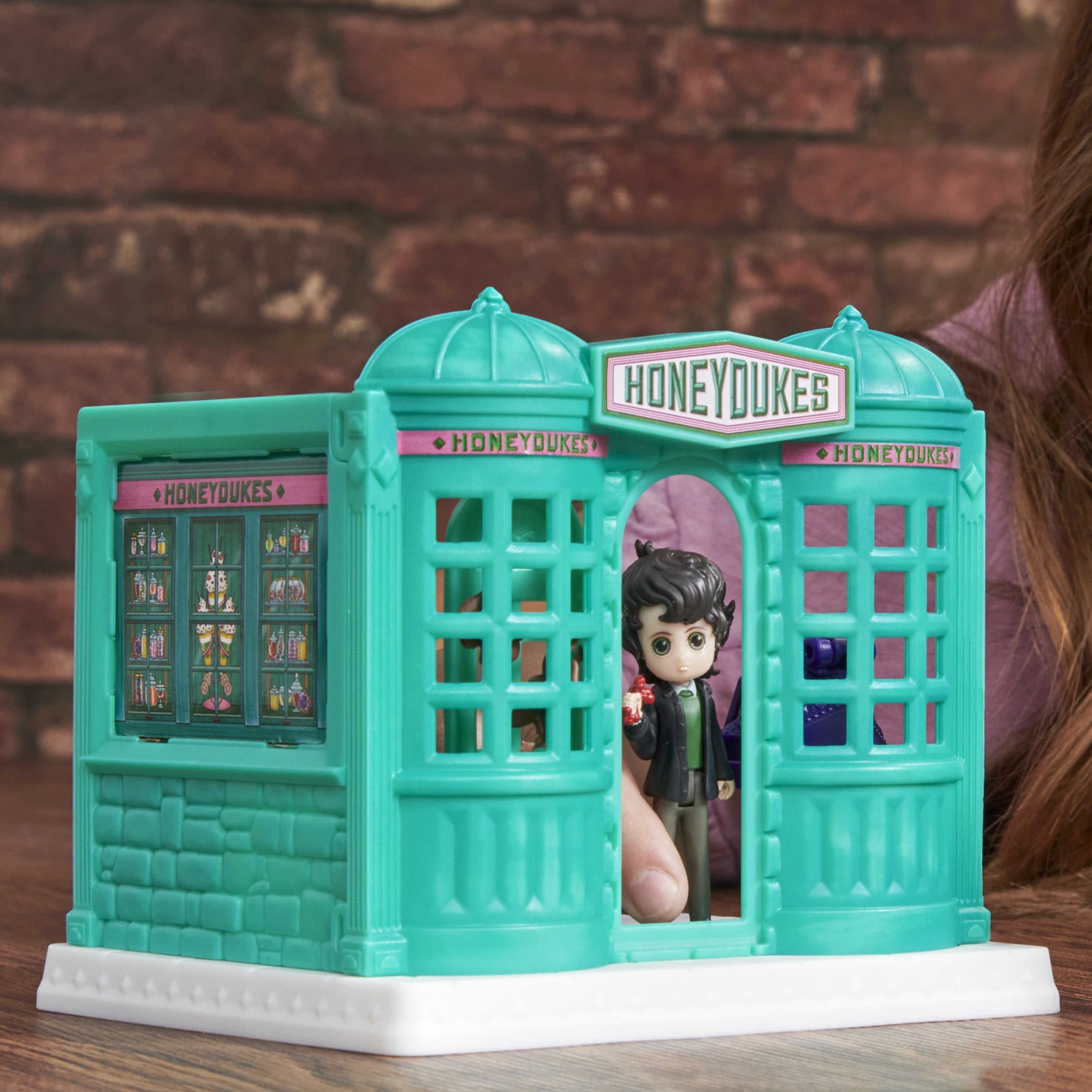 Juego De Muñecas Coleccionables De Wizarding World Honey Duke 6064867