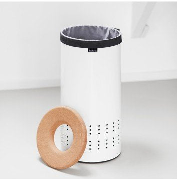 EAN 8710755104367 - Brabantia 104367 cesto para ropa Marrón, Blanco imagen 4