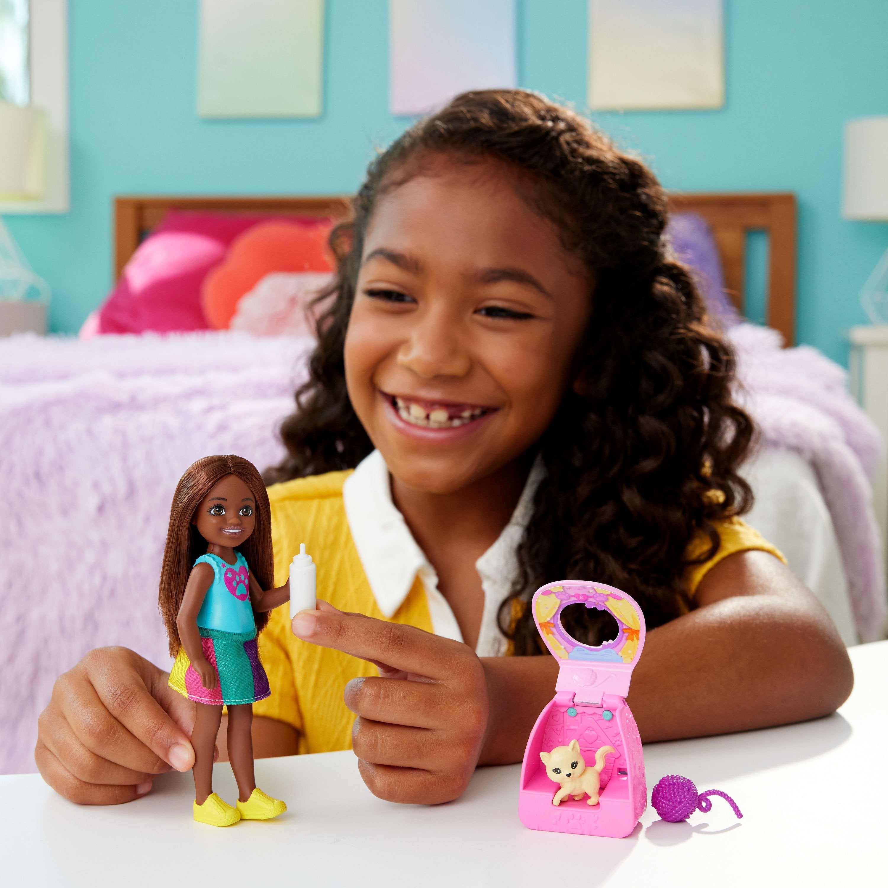 EAN 0194735258604 - Barbie JBF45 muñeca imagen 2