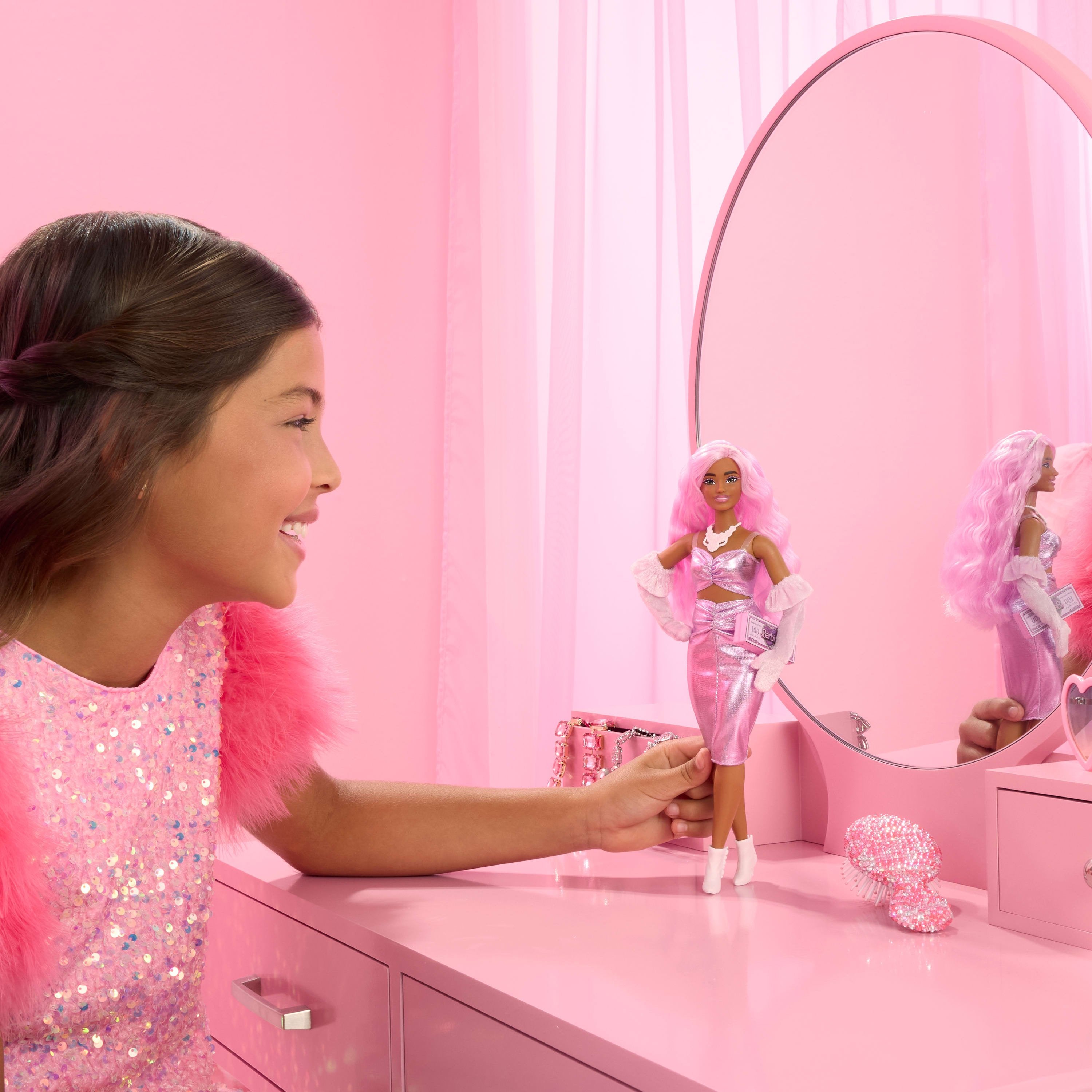 EAN 0194735255979 - Barbie Fashionistas HYV25 muñeca imagen 4