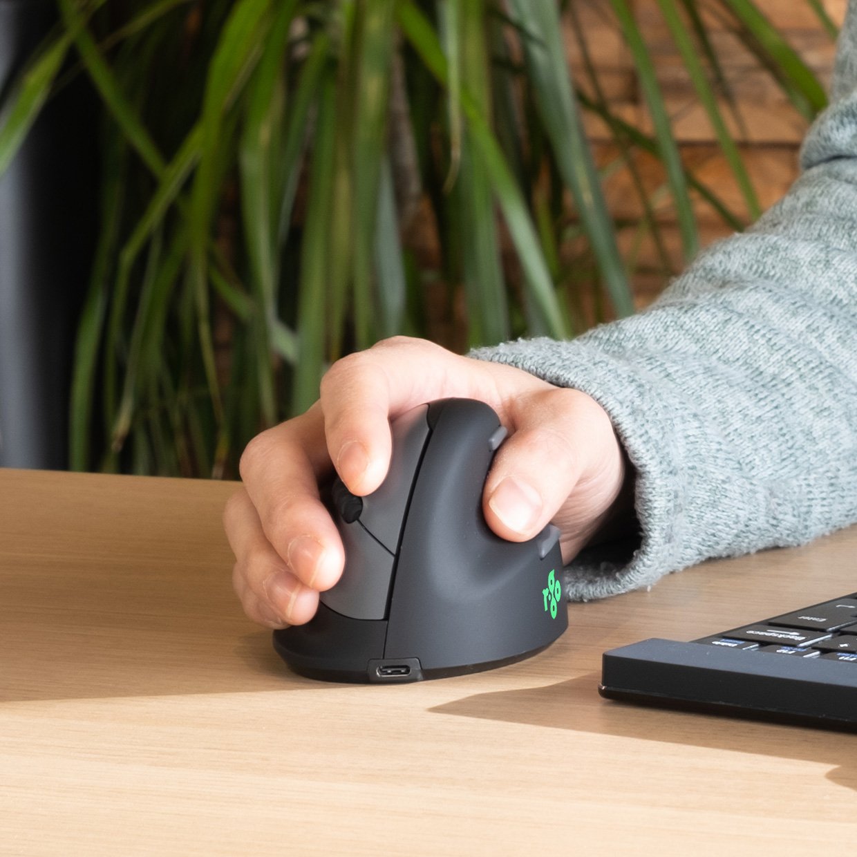 R-Go Tools R-Go He Mouse, Ratón Ergonómico, Grande (Más De 185 Mm), Diestro, Inalámbricos
