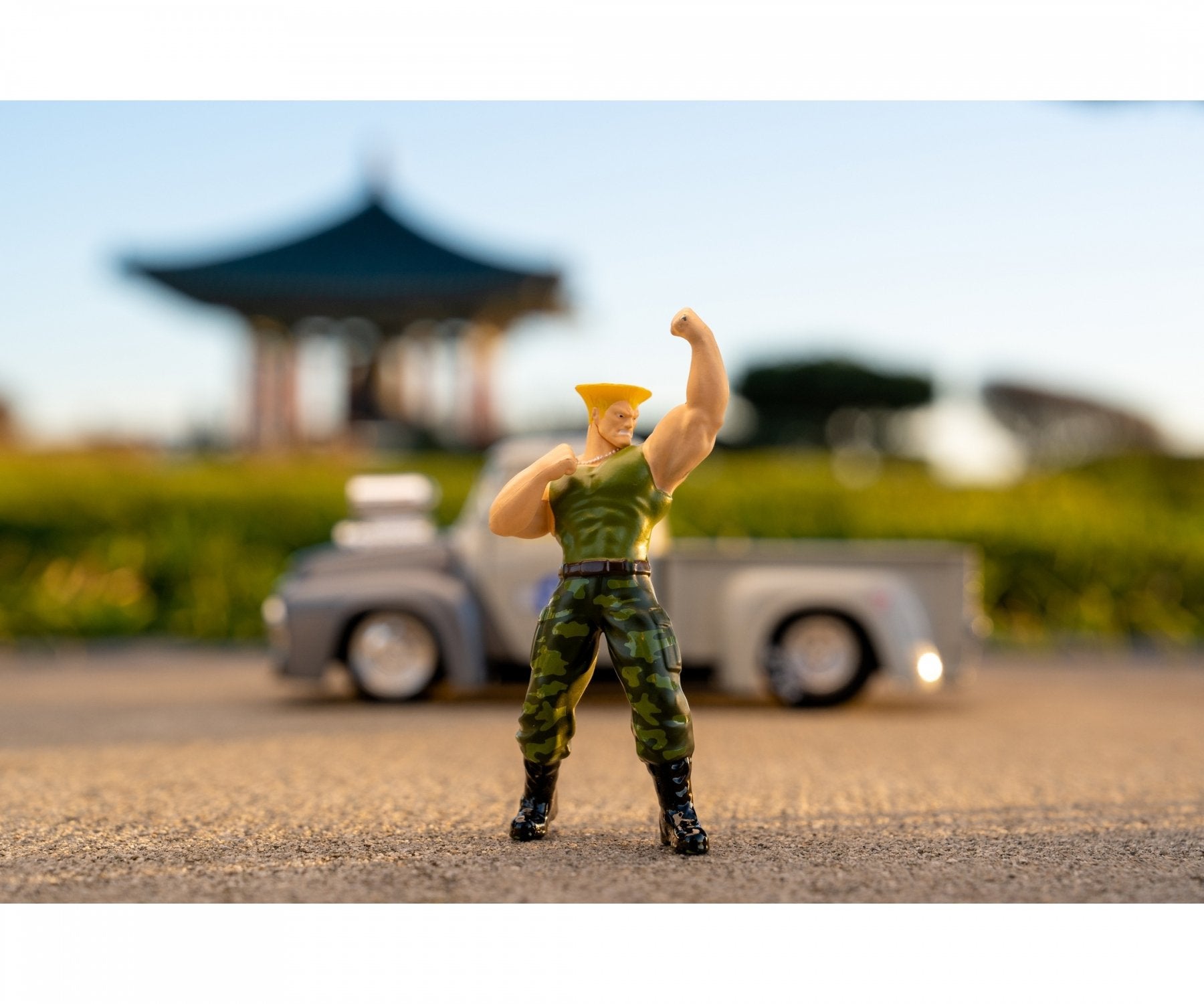 Jada Street Fighter 1956 Ford Pickup 1:24 + Guile    253255057