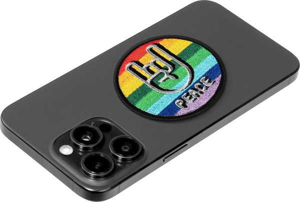 Laut Magmoji Badge Peace Fashion Compatible With Magsafe