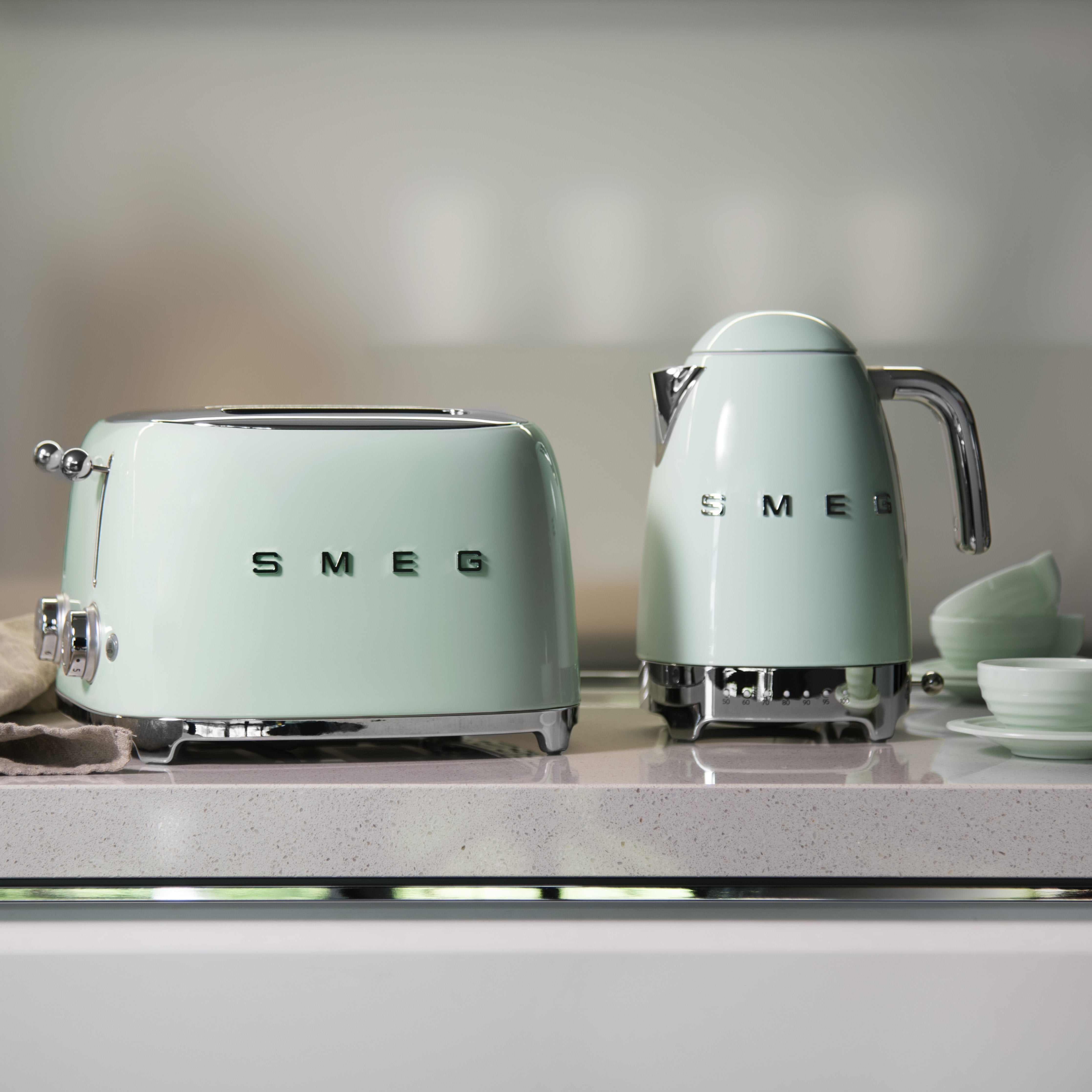 EAN 8017709263386 - Smeg TSF03PGEU tostadora 6 4 rebanada(s) 2000 W Verde imagen 11