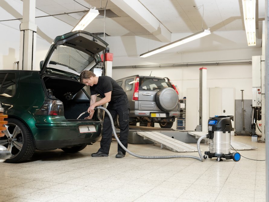 EAN 5711145265234 - Nilfisk ATTIX 40-01 PC INOX Multicolor 37 L 1500 W imagen 2