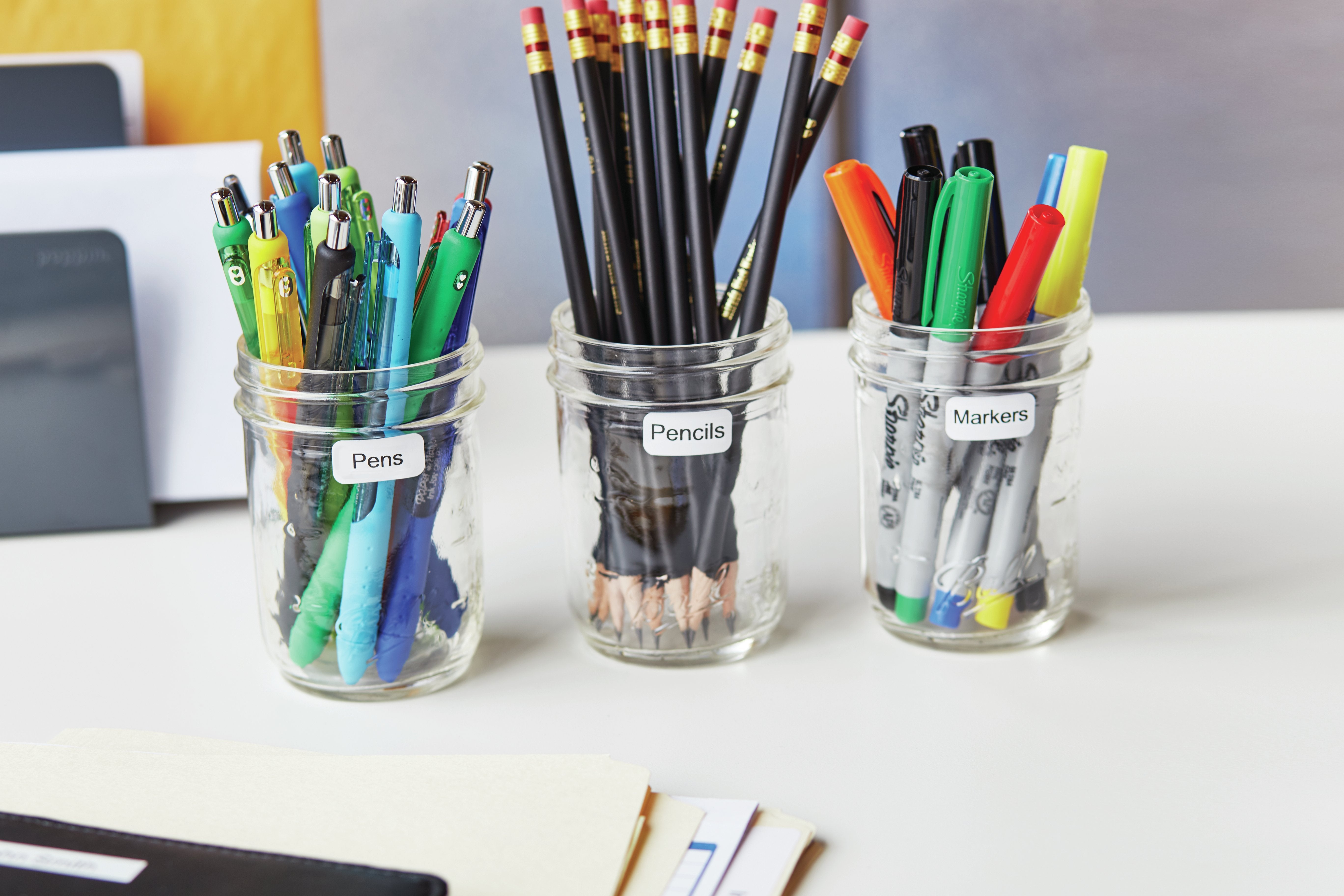 EAN 3501170879528 - DYMO LabelManager 360D™ QWZ impresora de etiquetas Transferencia térmica 180 x 180 DPI 12 mm/s Alámbrico  imagen 7