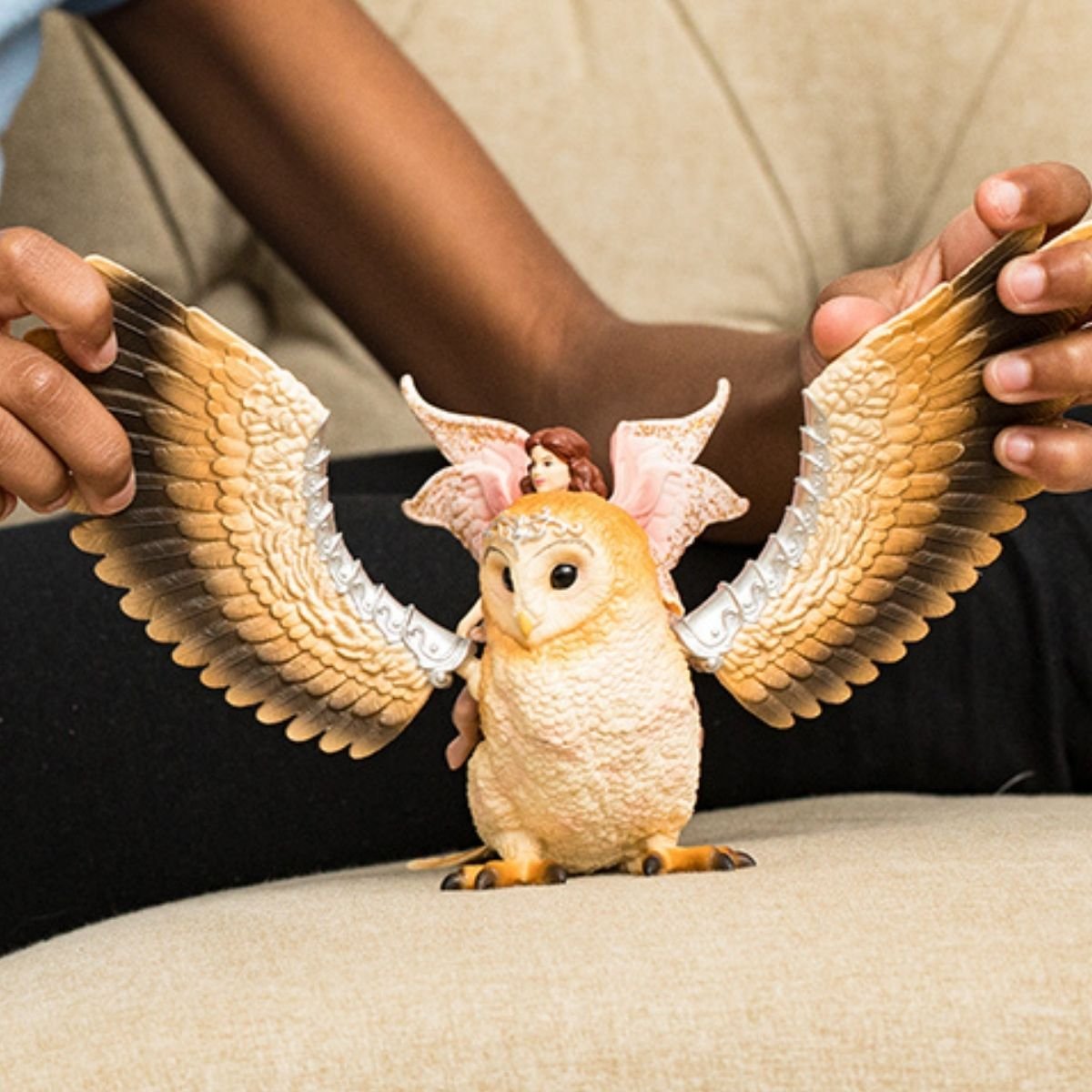 Figura De Juego Schleich Bayala Elfe Auf Glitzer-Eule V2, Spielfigur 70789