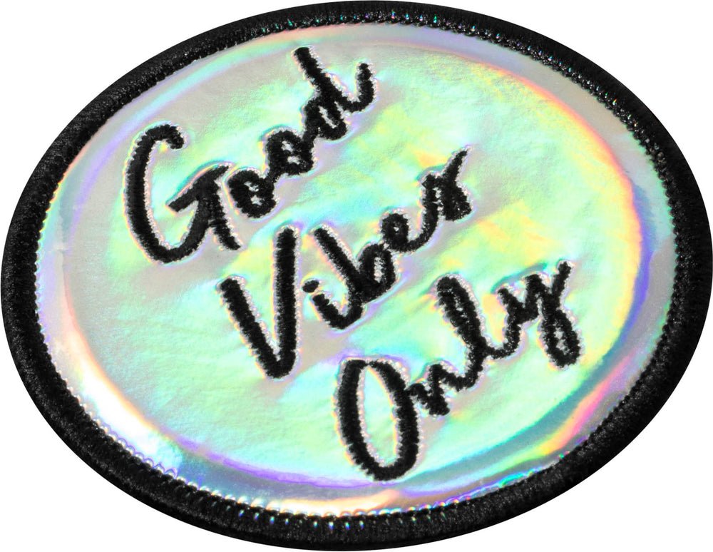 Laut Magmoji Badge Good Vibes Only Compatible With Magsafe