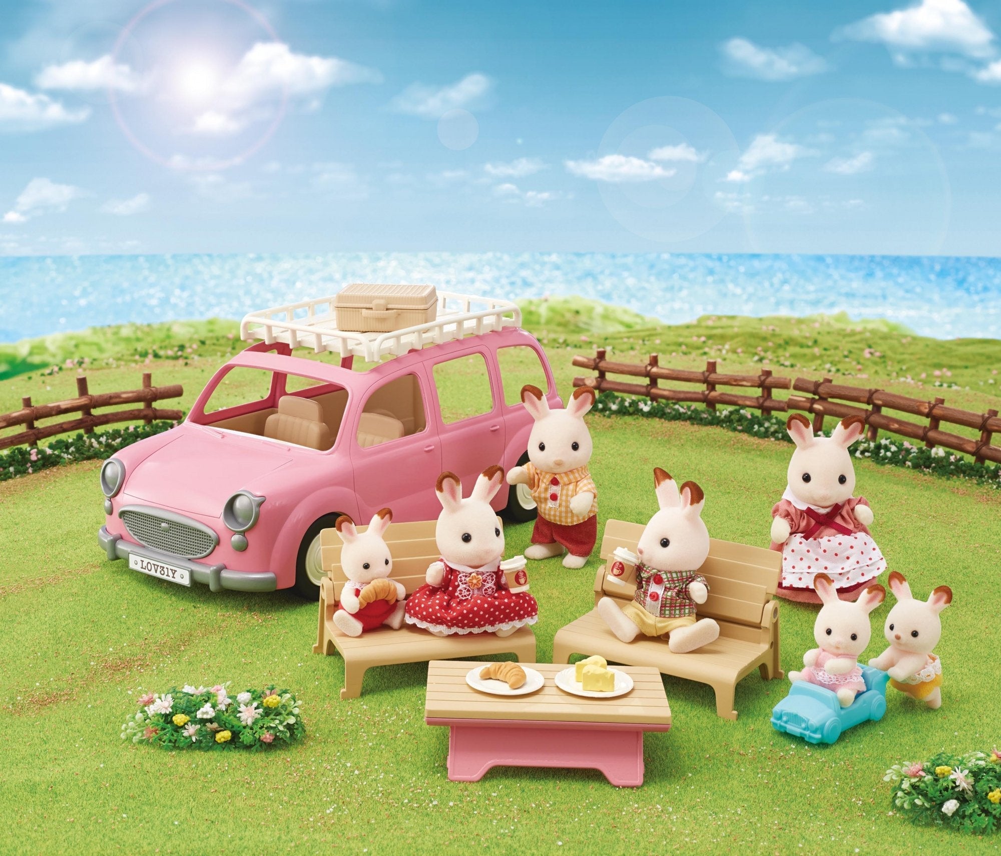 Epoch Sylvanian Families - Familienauto Con Picknickzubehör 5535