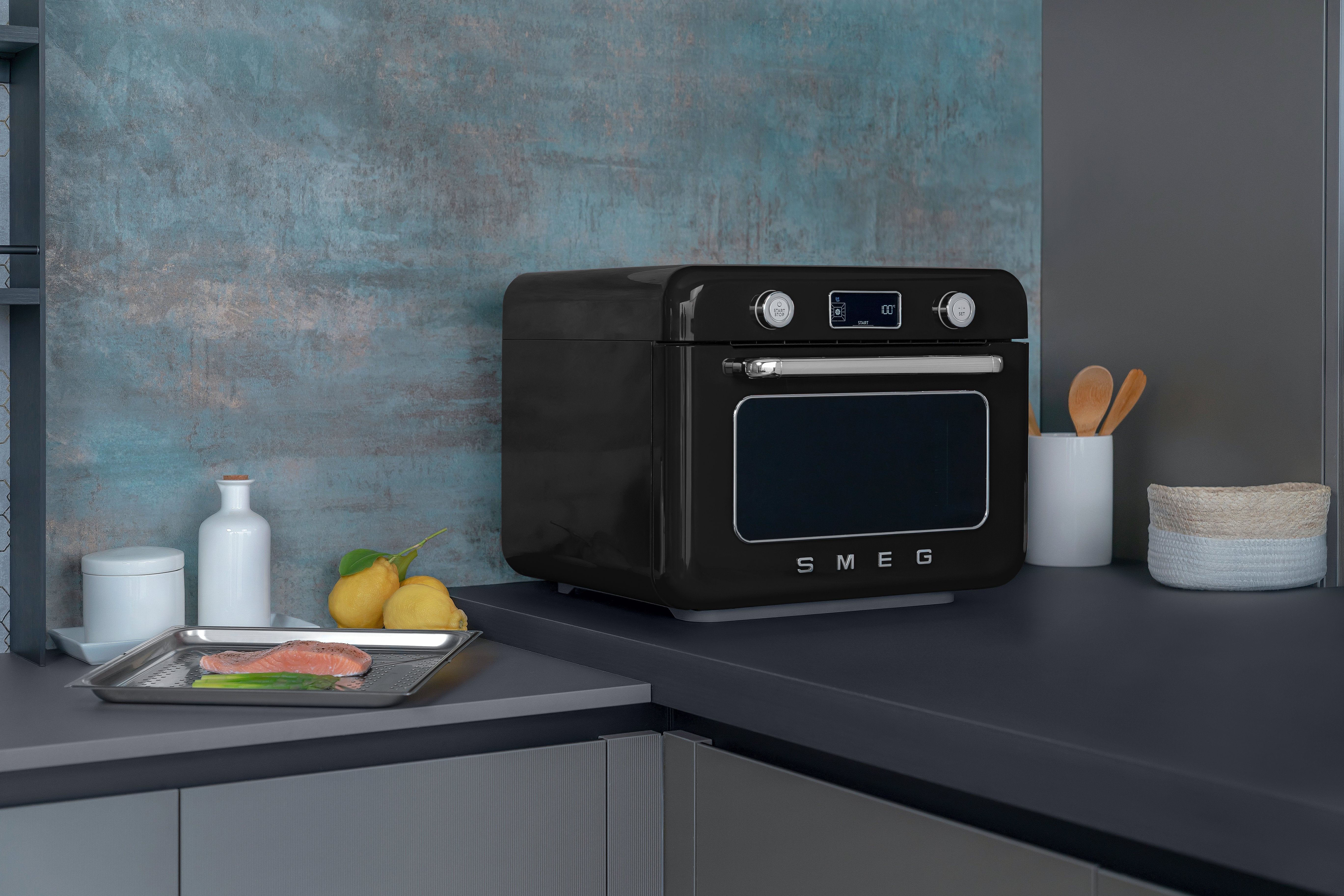 EAN 8017709333850 - Smeg COF01BLEU horno de vapor Pequeño Negro Botones, Giratorio imagen 15