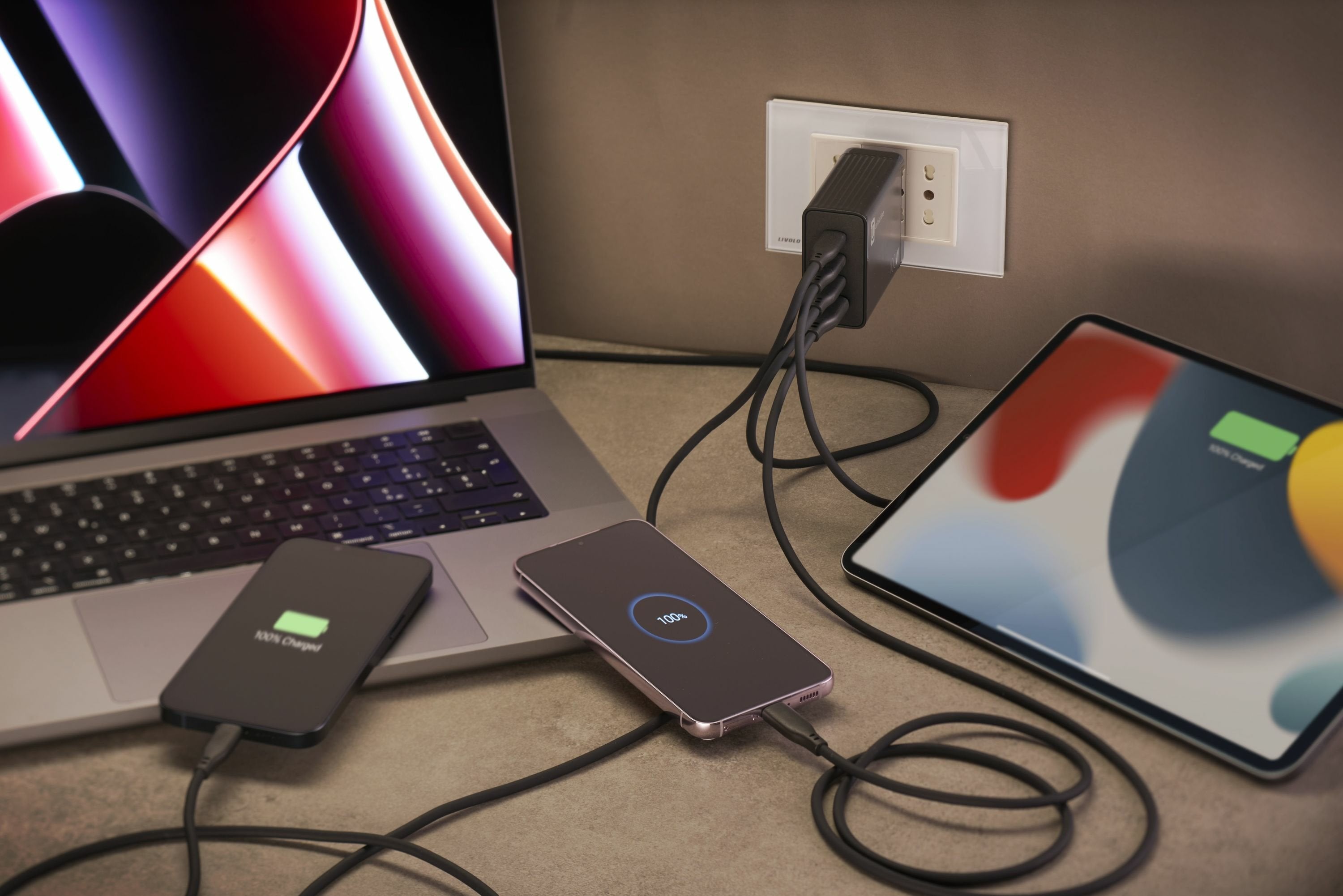 Cellularline Multipower Nano 100w Reiselader 4 Port Gan Negro