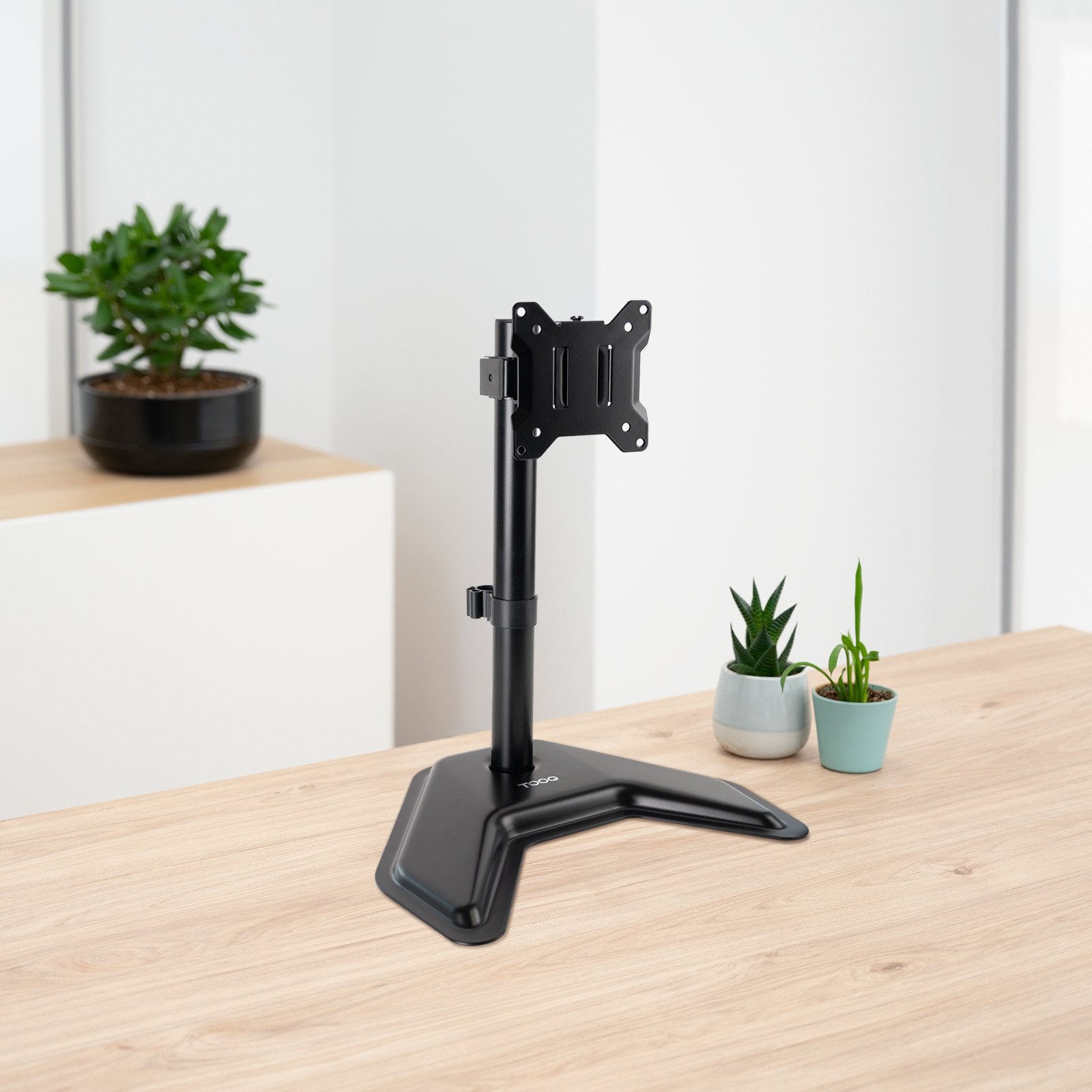 EAN 8433281012011 - TooQ DB1701TN-B soporte para monitor 81,3 cm (32") Escritorio imagen 2
