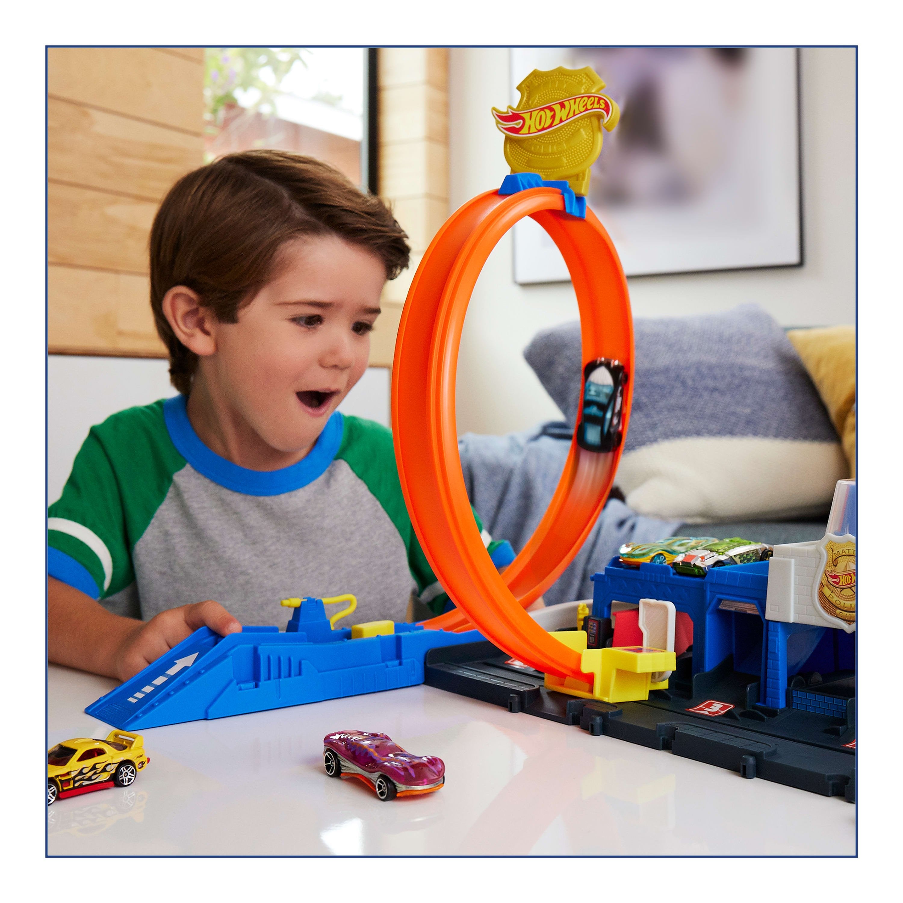 EAN 0194735264155 - Hot Wheels City JBM71 vehículo de juguete imagen 4
