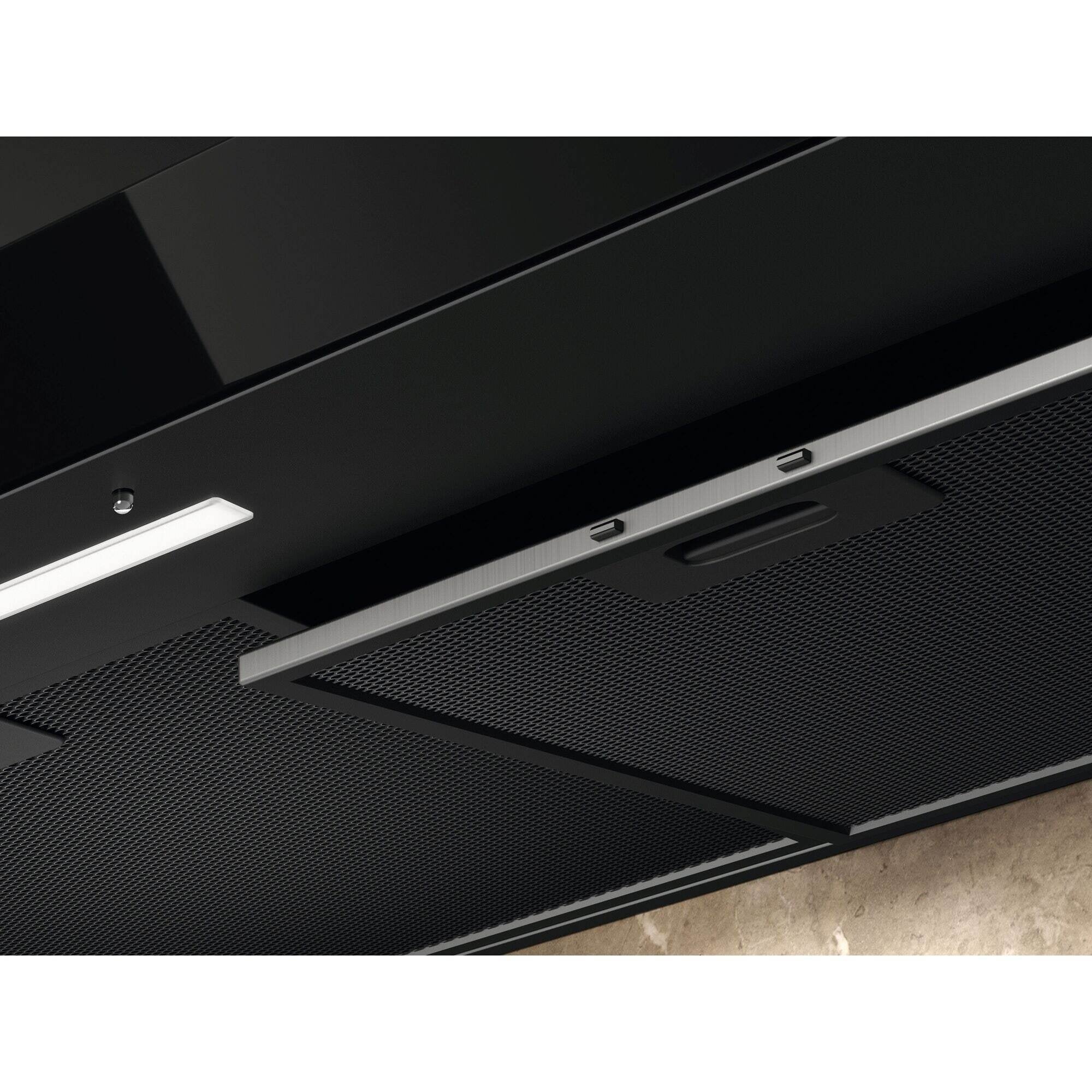 EAN 7333394074412 - Electrolux LFT816K De pared Negro 600 m³/h imagen 12