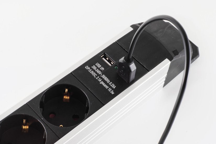 6er Regleta De Enchufes Alu 2x Usb Negro