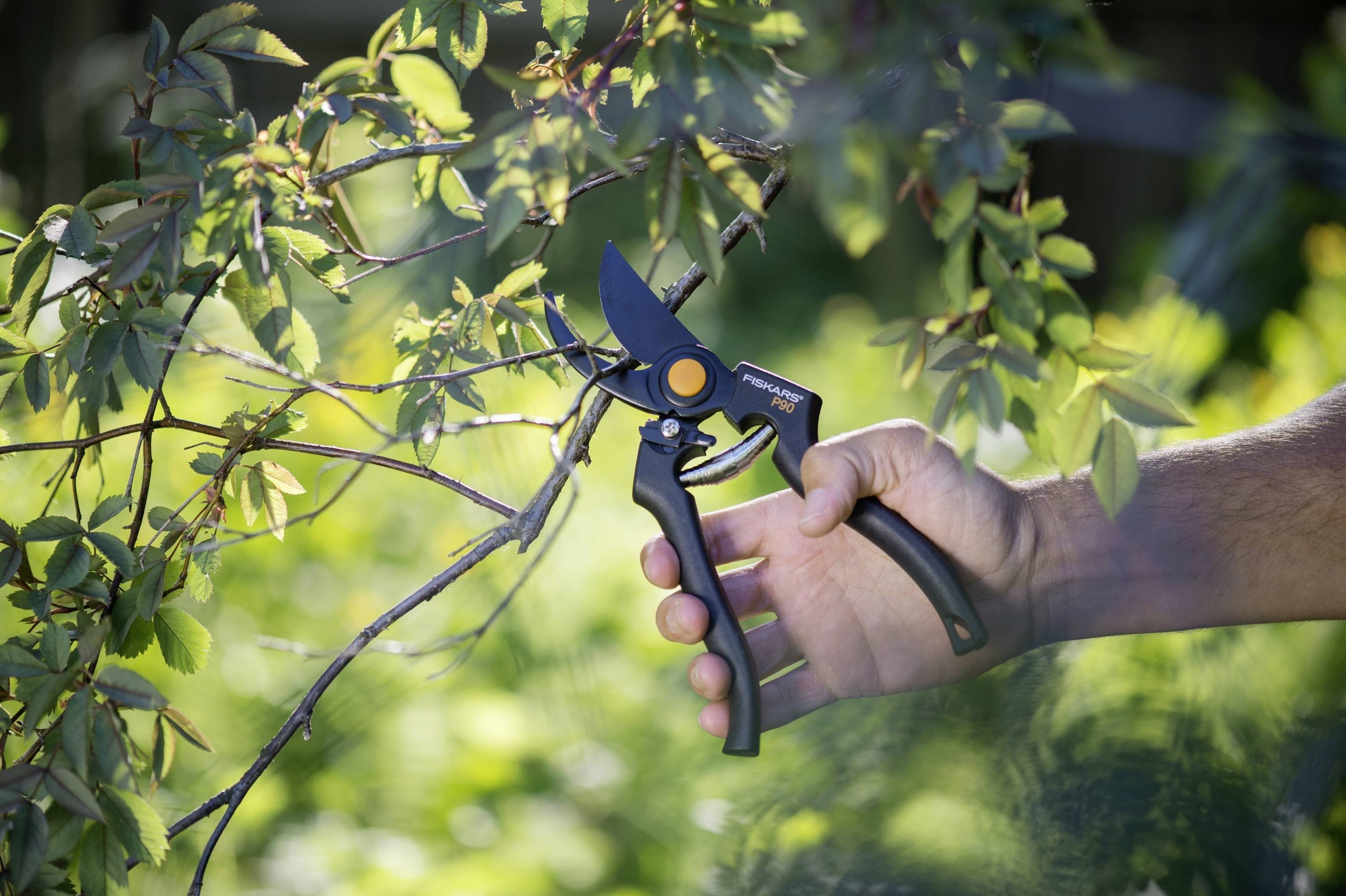 Fiskars 111960 Tijeras De Podar Evitar Negro