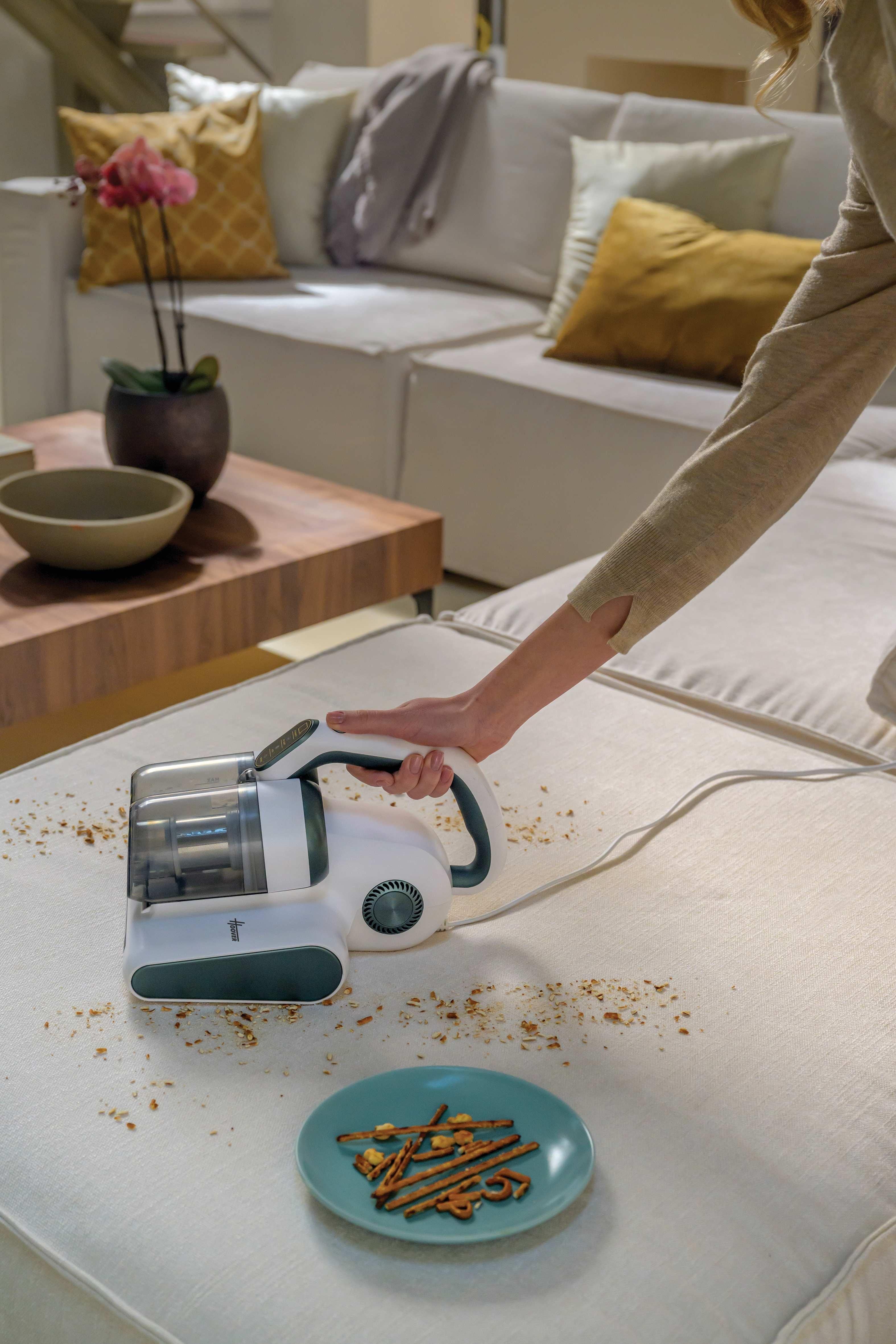 EAN 8059019083353 - Hoover HMC510UV 011 aspiradora de mano Salvia, Blanco Sin bolsa imagen 17