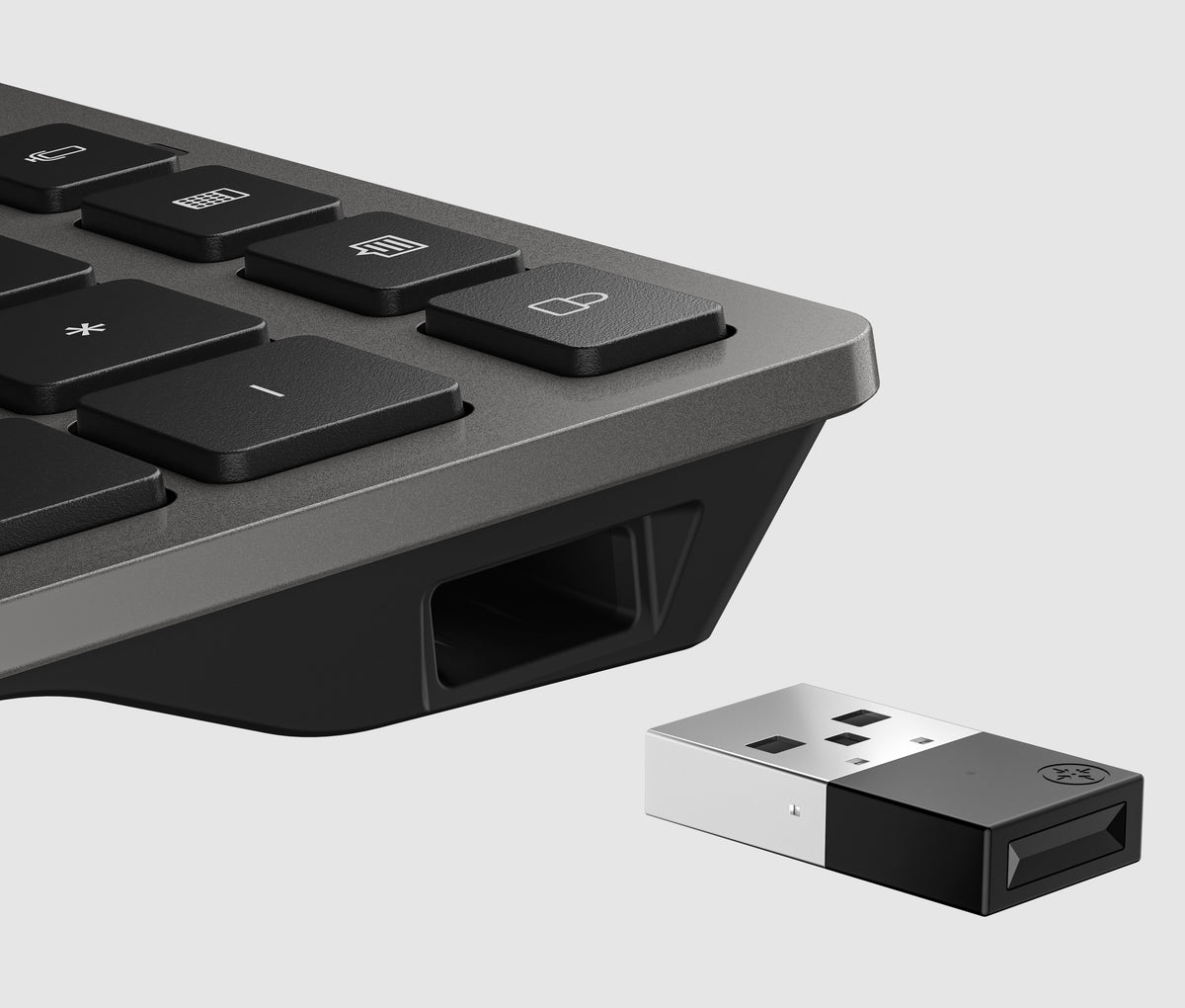 EAN 0198122140756 - HP 720 Multi-Device Rechargeable Wireless Keyboard teclado Hogar / Oficina USB + Bluetooth Negro imagen 3