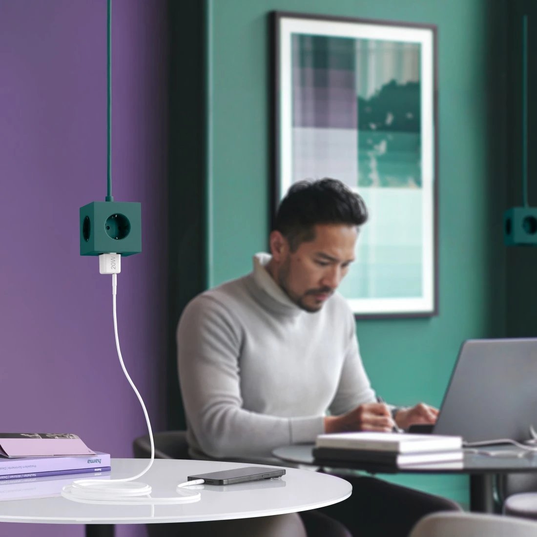 Hama Cargador Red Eléctrica Blanco Usb-C 20w Carga Rápida