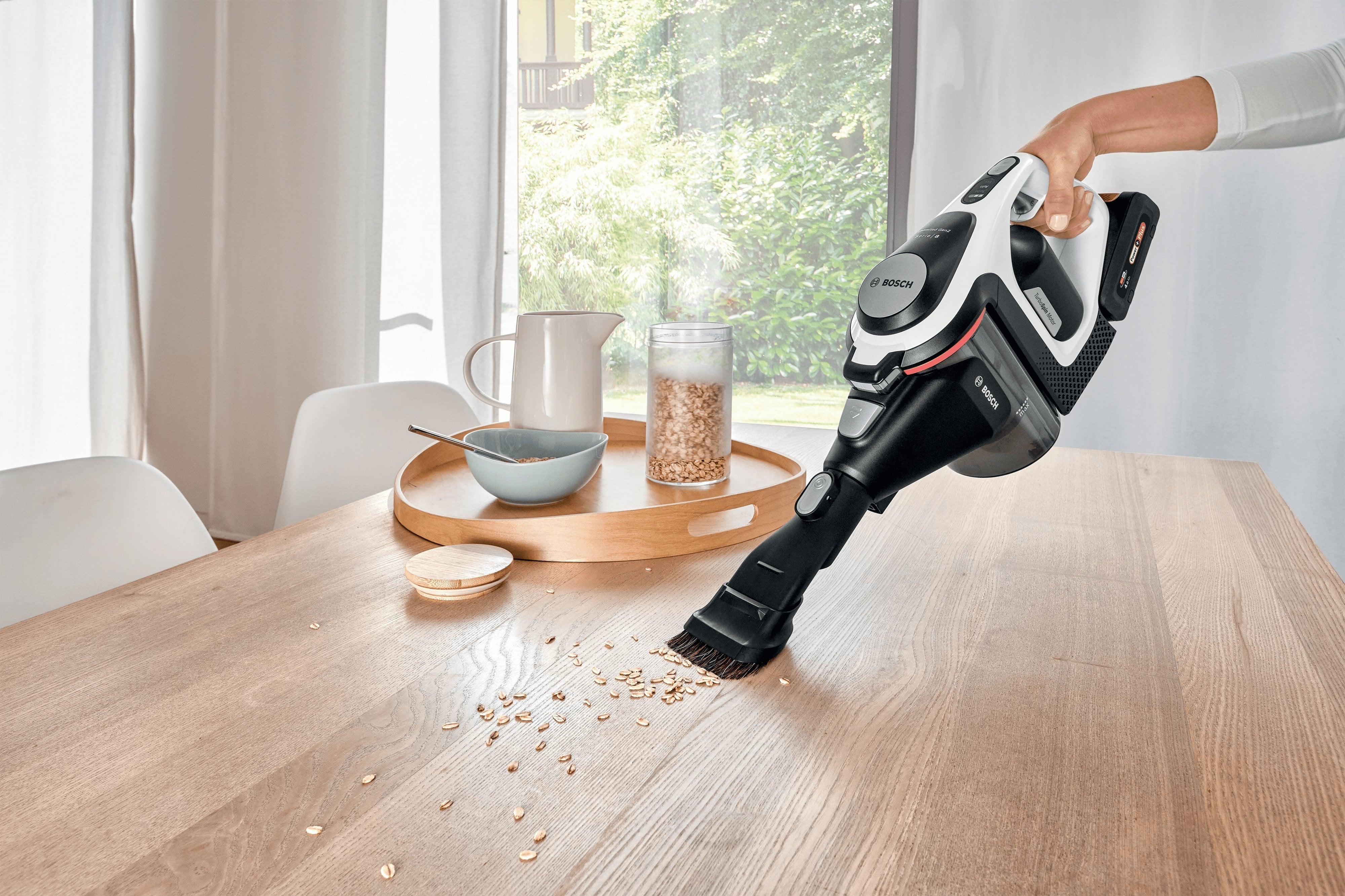Bosch Unlimited Aspiradora Escoba Bks8214w