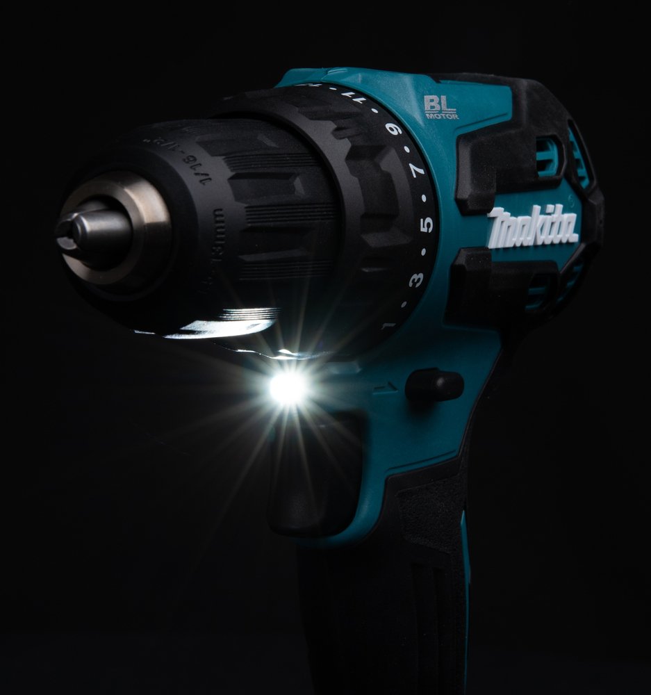 EAN 0197050009845 - Makita DDF490Z taladro 1900 RPM Sin llave 1,7 kg Azul, Negro imagen 16