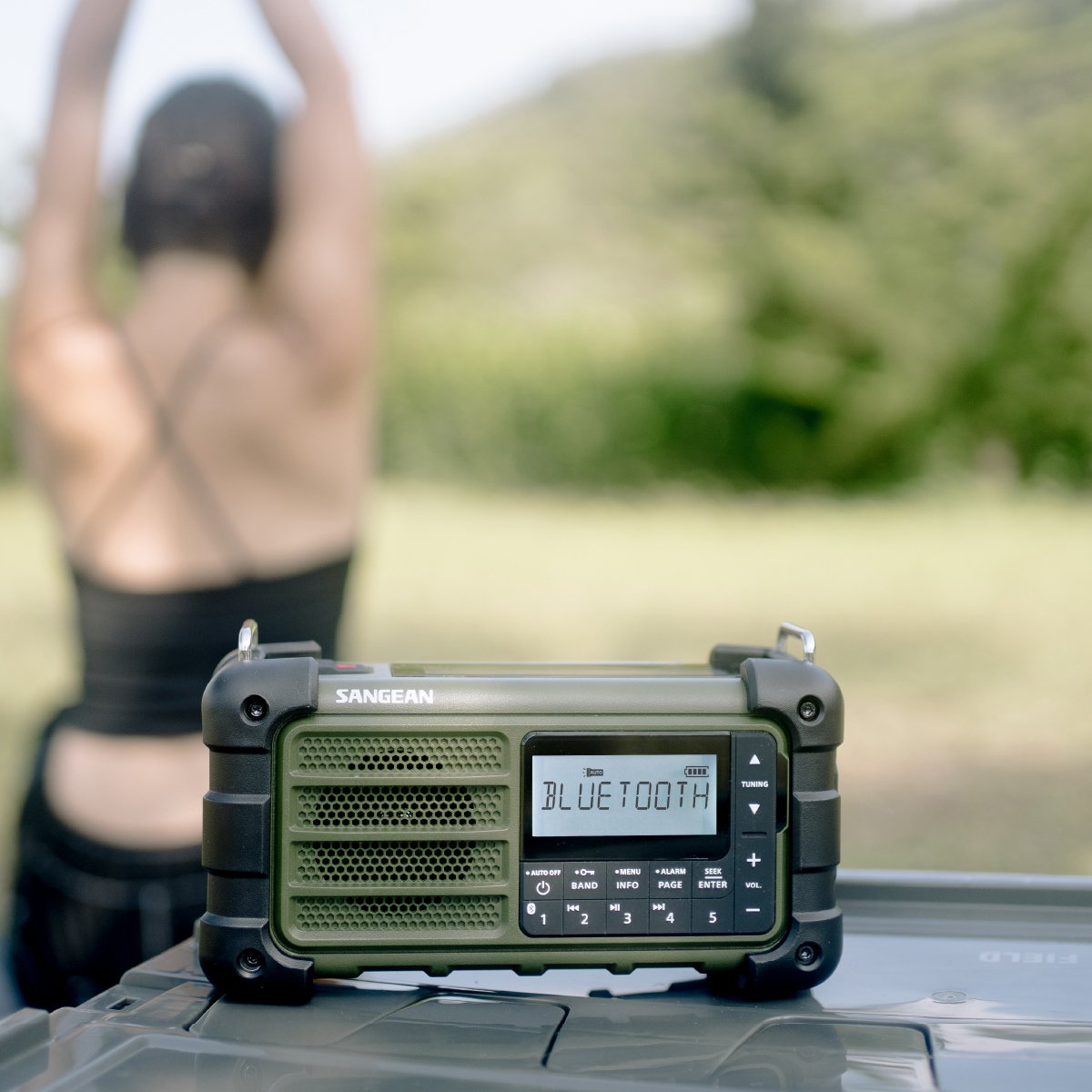 Radio Sangean Mmr-99  De Emergencia Con Sintonización Digital Verde Bosque