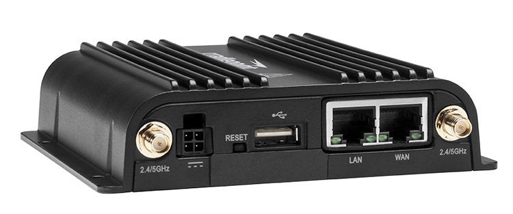 Router  Cradlepoint Ibr900 Inalámbrico Gigabit Ethernet Doble Banda (2,4 Ghz / 5 Ghz) 4g Negro