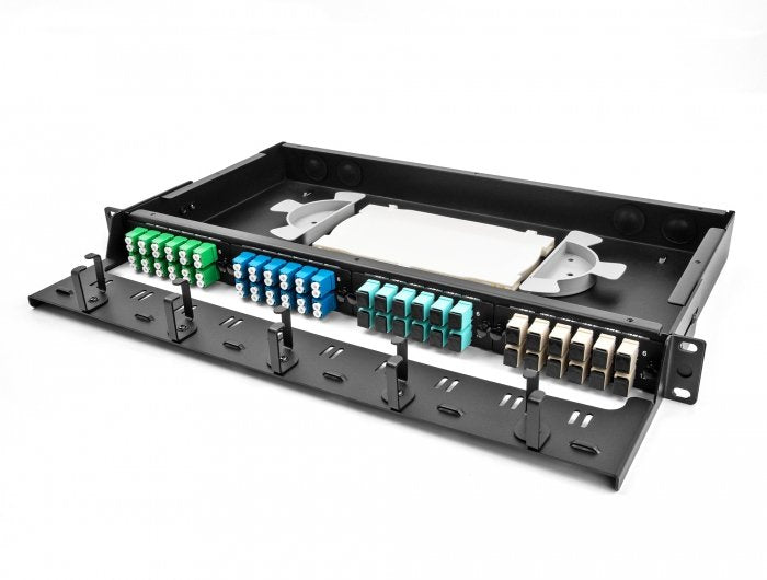 Delock De 19 "Lwl Hd (Alta Densidad) Panel De Parche 1 He Negro, Para Casetes Hd O Paneles Adaptadores Lwl 66924