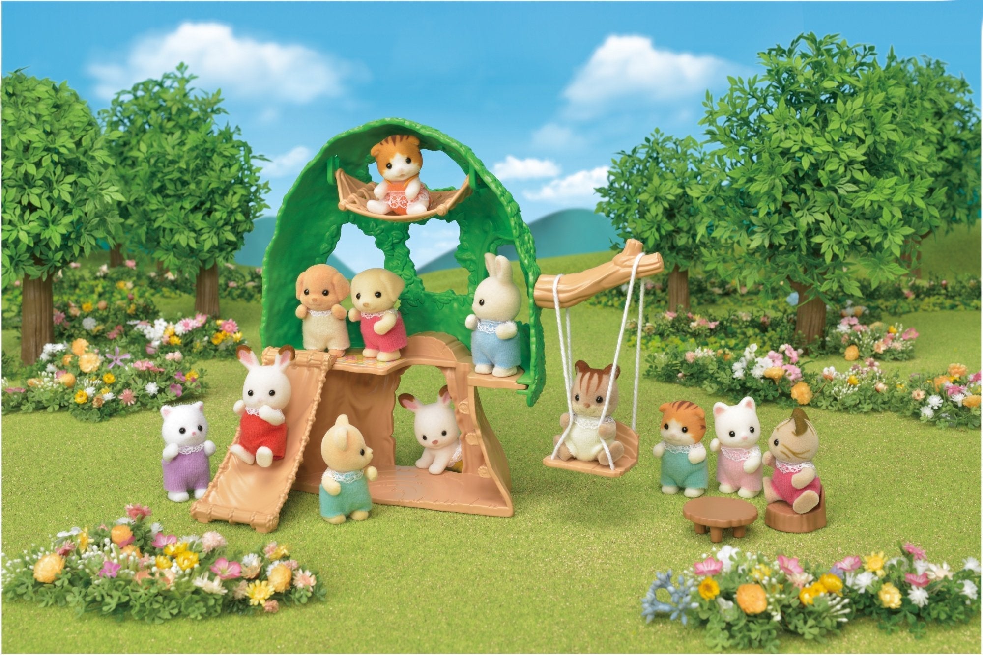 Epoch Sylvanian Families - Baby Abenteuer Baumhaus 5318