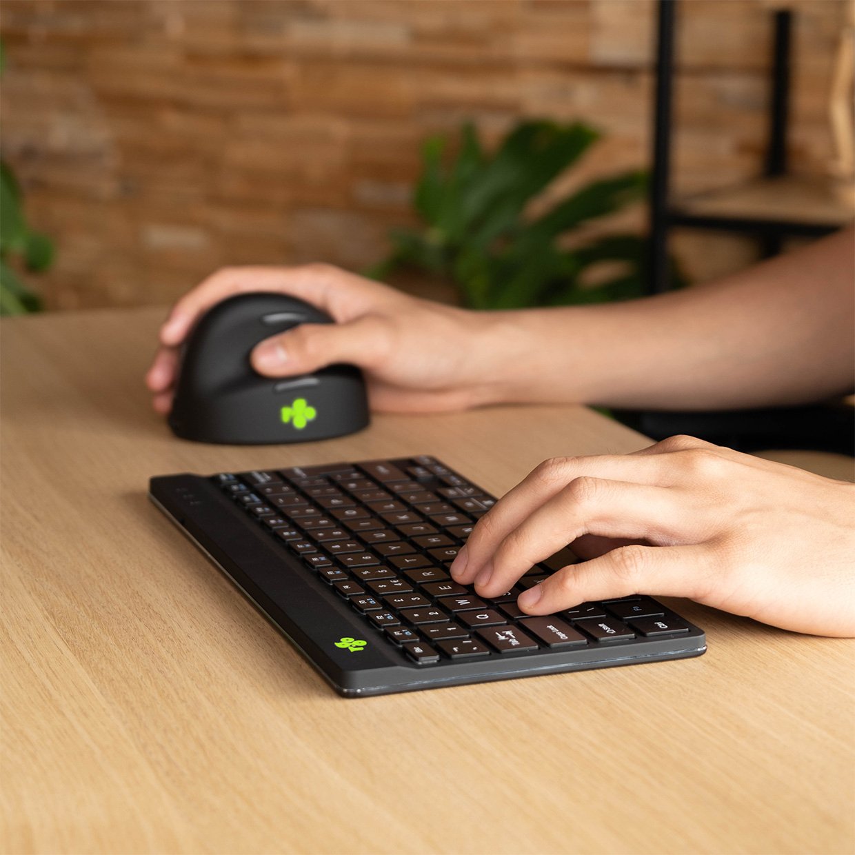 EAN 8719274491552 - R-Go Tools RGOCOUSWLBL teclado Universal Inglés de EE. UU. imagen 4
