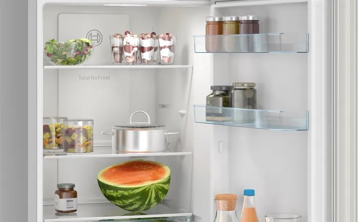 EAN 4242005526673 - Bosch Serie 2 KGN33NSDB nevera y congelador Independiente Acero inoxidable imagen 3