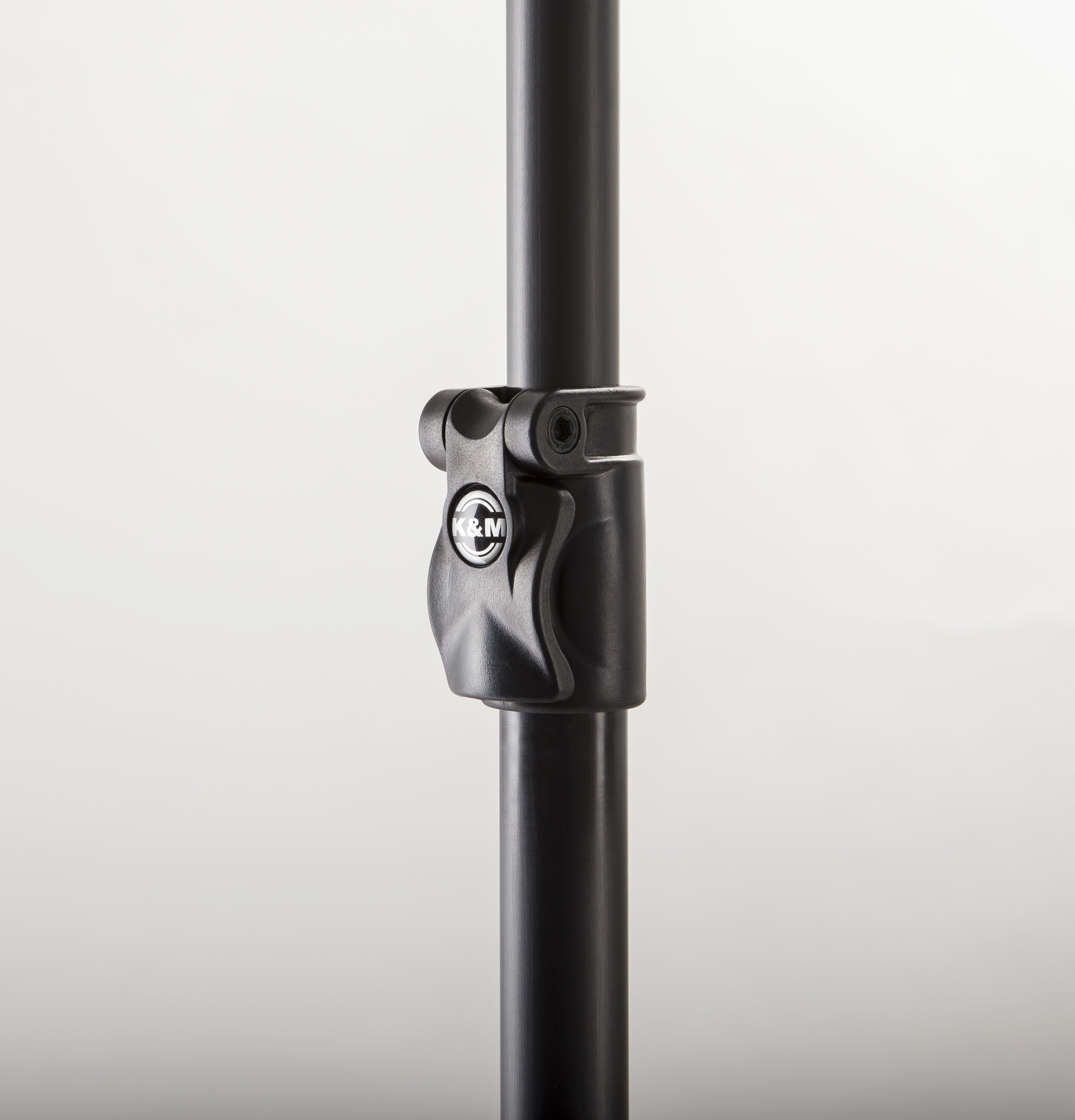 K&M 23765 Microfono Con Brazo Negro