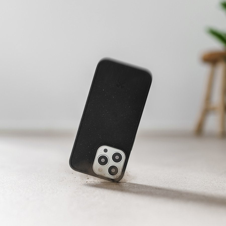 Woodcessories Bio Funda Magsafe Negra Iphone 14 Pro