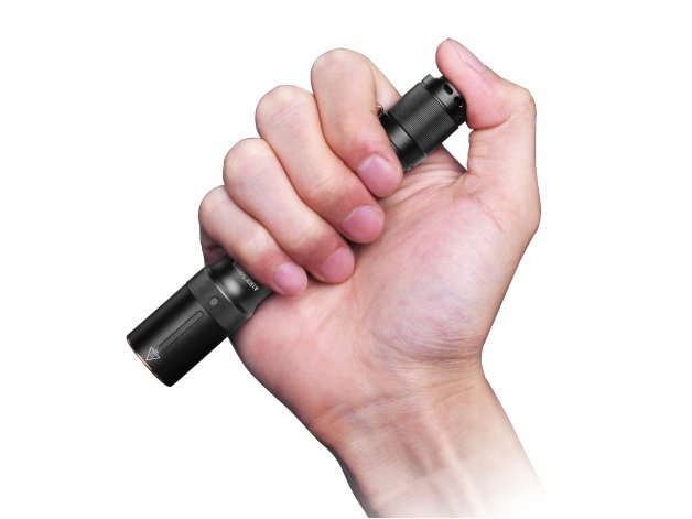 Linterna De Mano Led  Fenix E20 V2.0  Negro