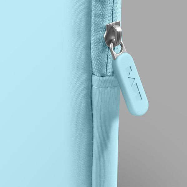 Laut Pop Baby Blue Neopren Sleeve For Apple Macbook 13"